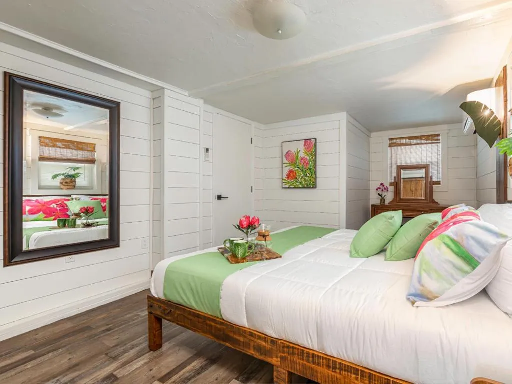 Bed in Gilligans Island