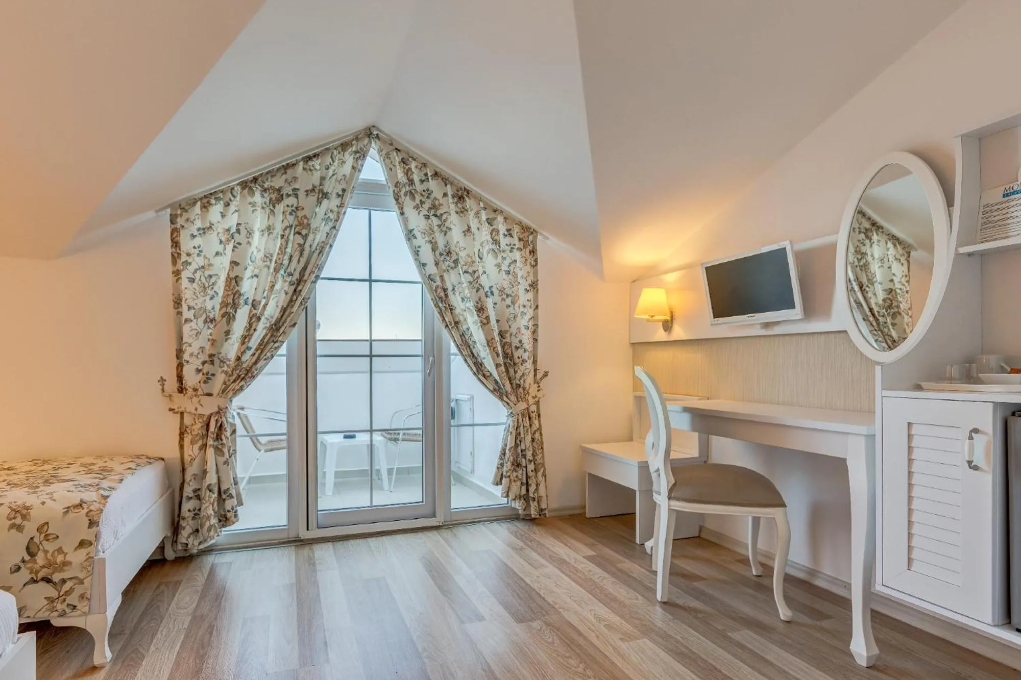 Bedroom in Monta Verde Hotel & Villas