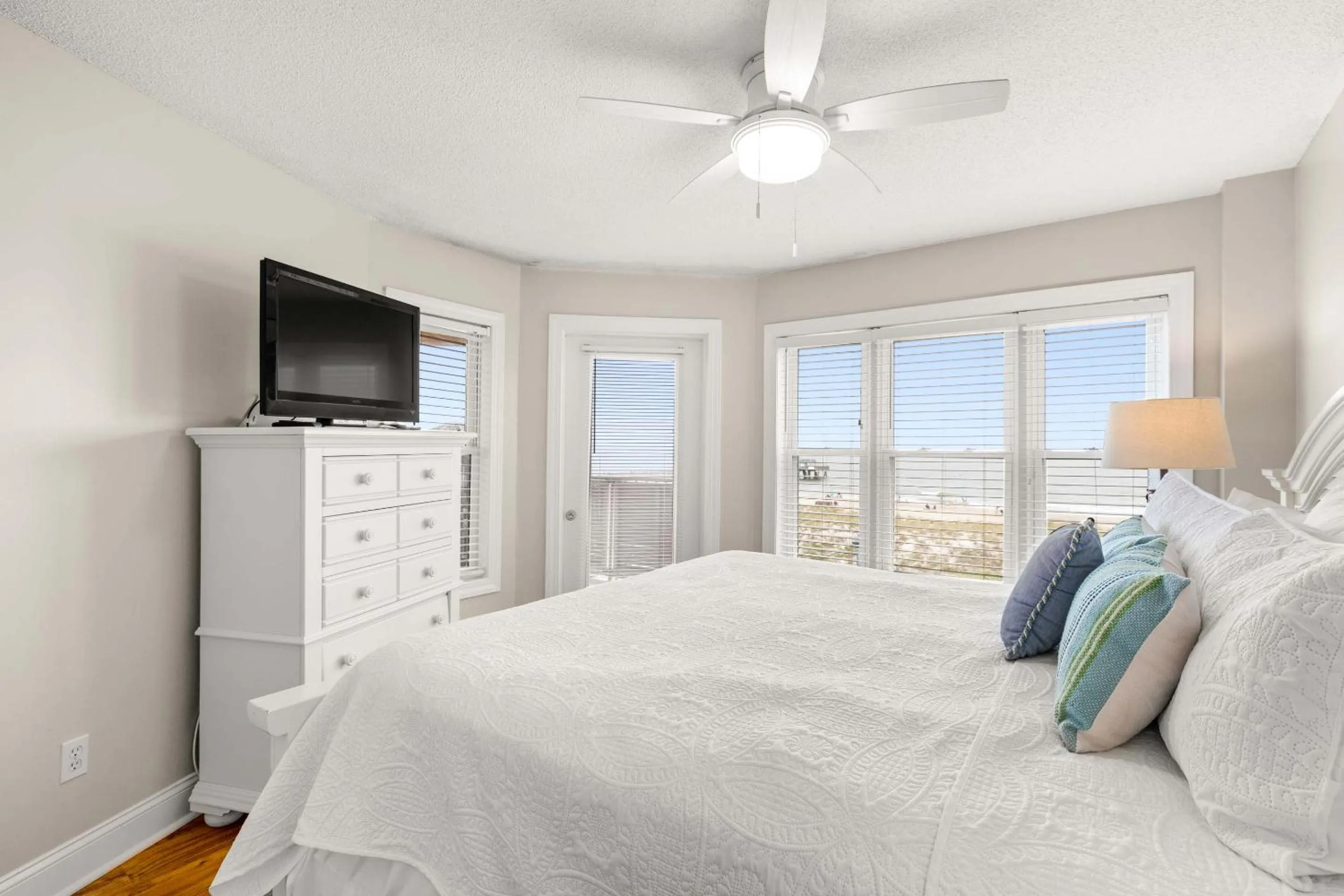 Bed in Sandpiper 301