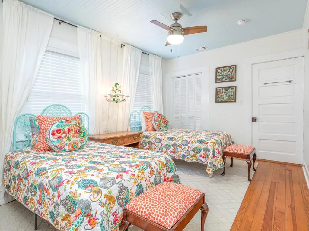 Bed in Coquina Cottage