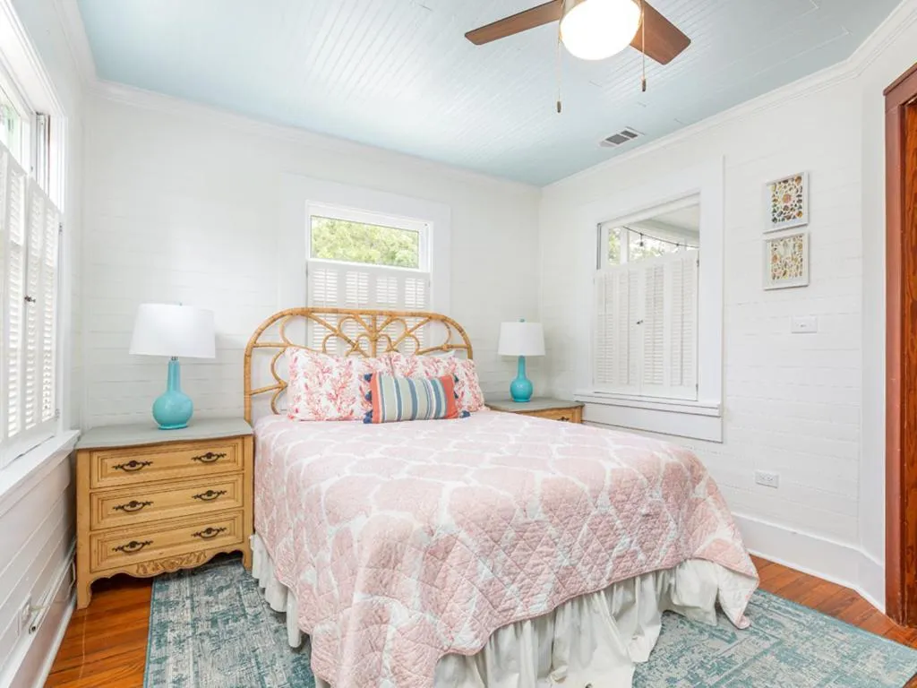 Bed in Coquina Cottage