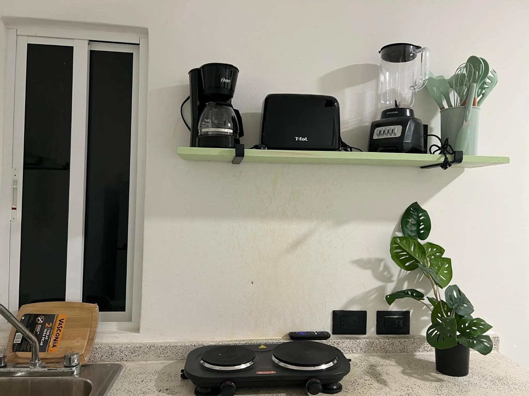 stove in La Quinta Caribeña