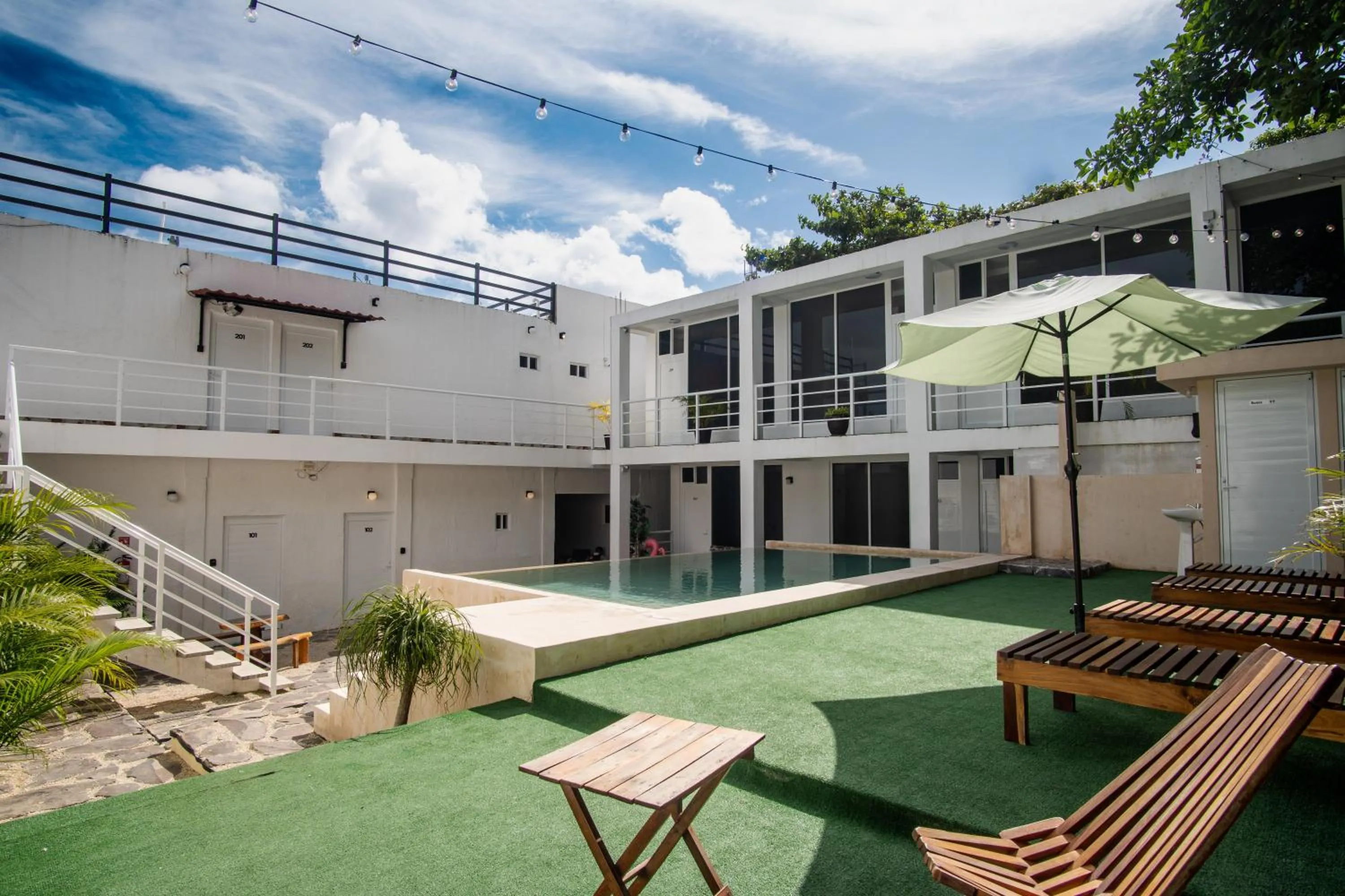 Swimming pool in La Quinta Caribeña