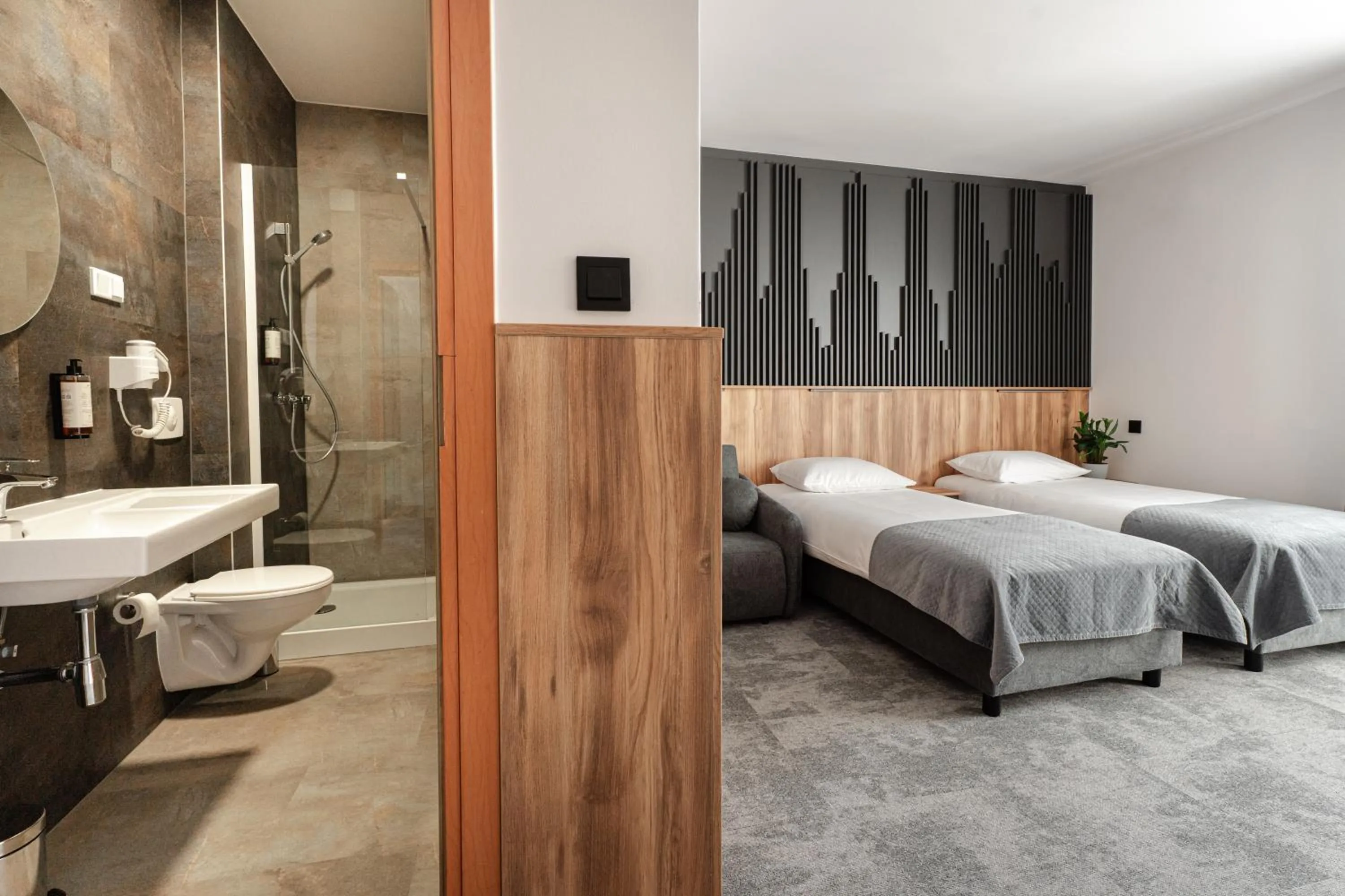 Toilet, Bed in Hotel Solny