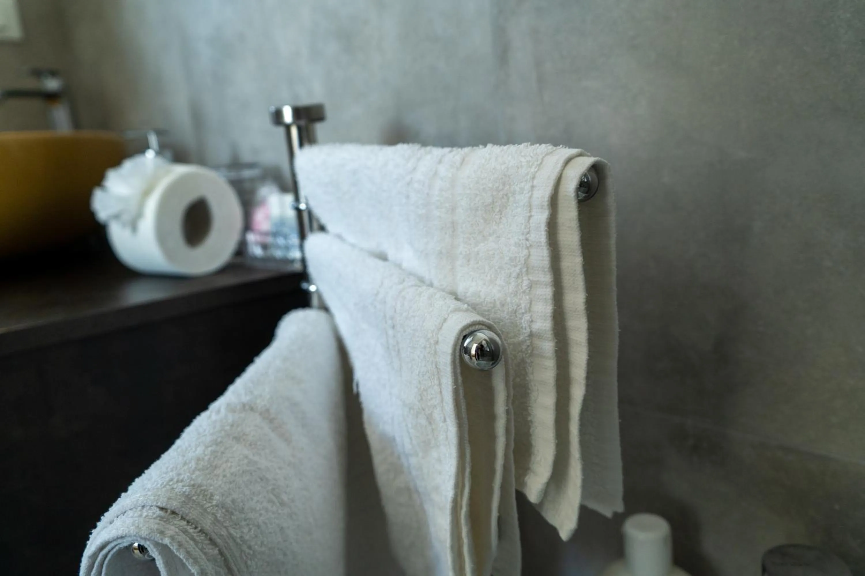 Bathroom in Delphi Soggiorni Romantic Suites with Private Terrace - Ischia Porto