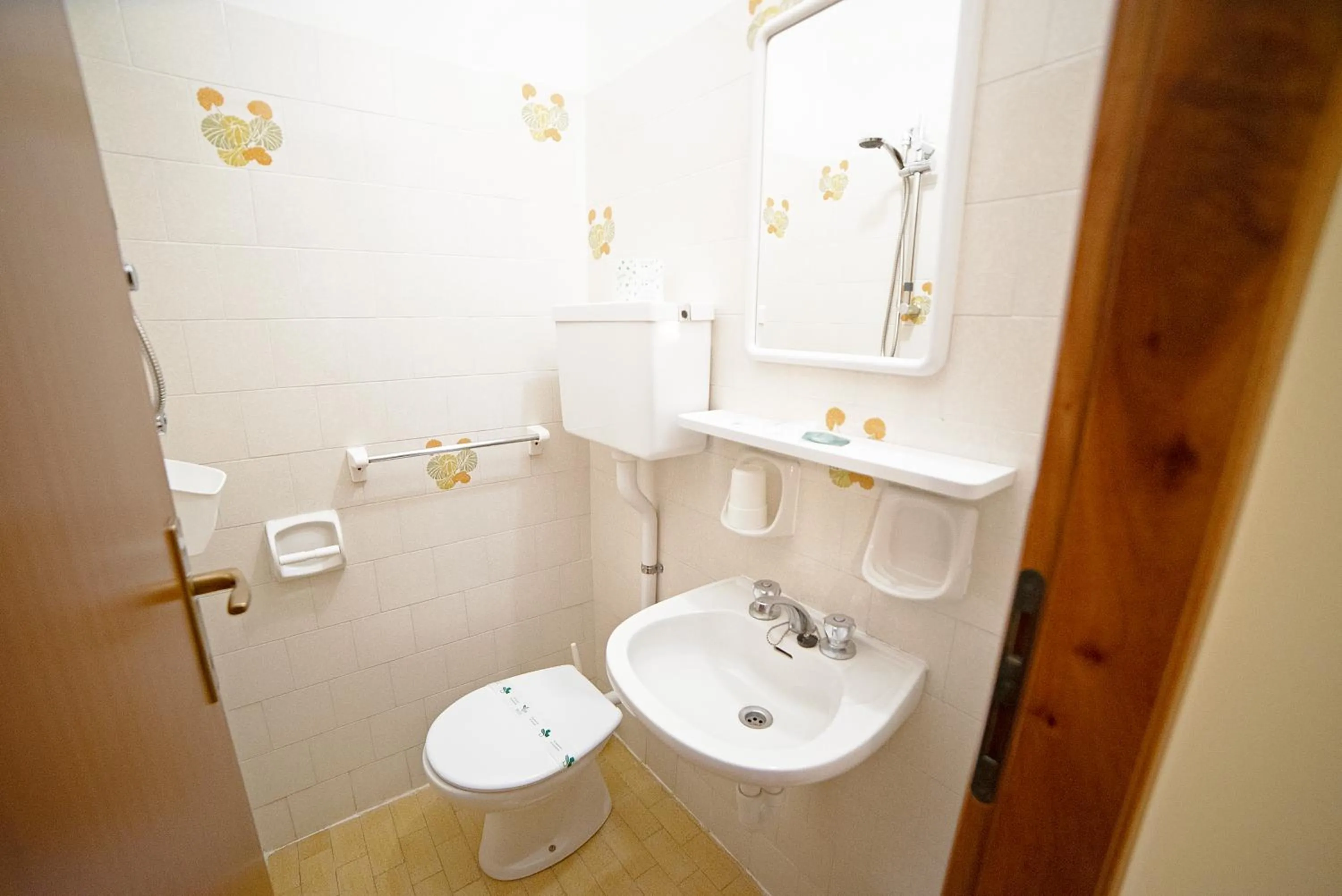 Bathroom in Hotel Ischia