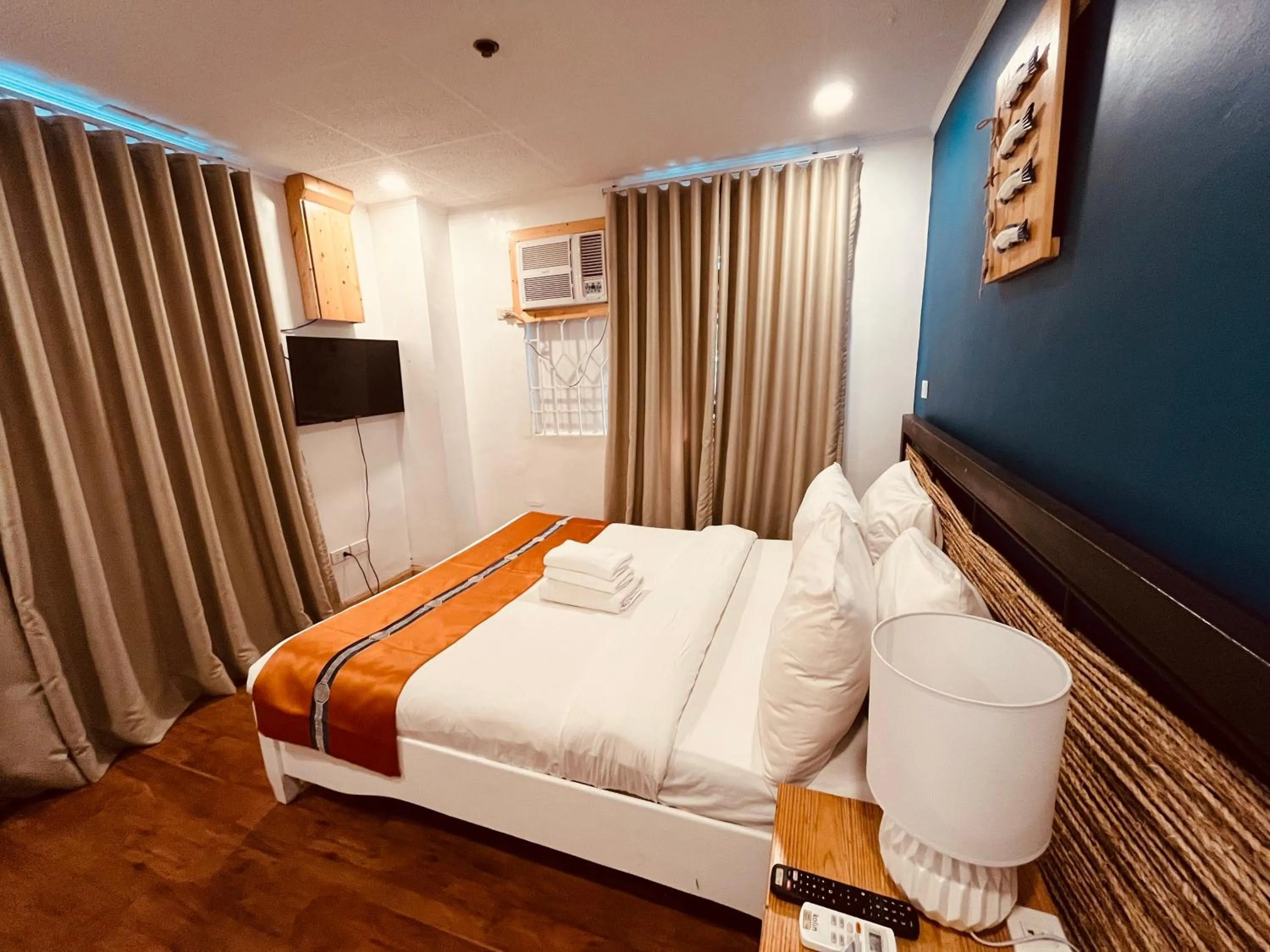 Bed in The New View by Ecotel