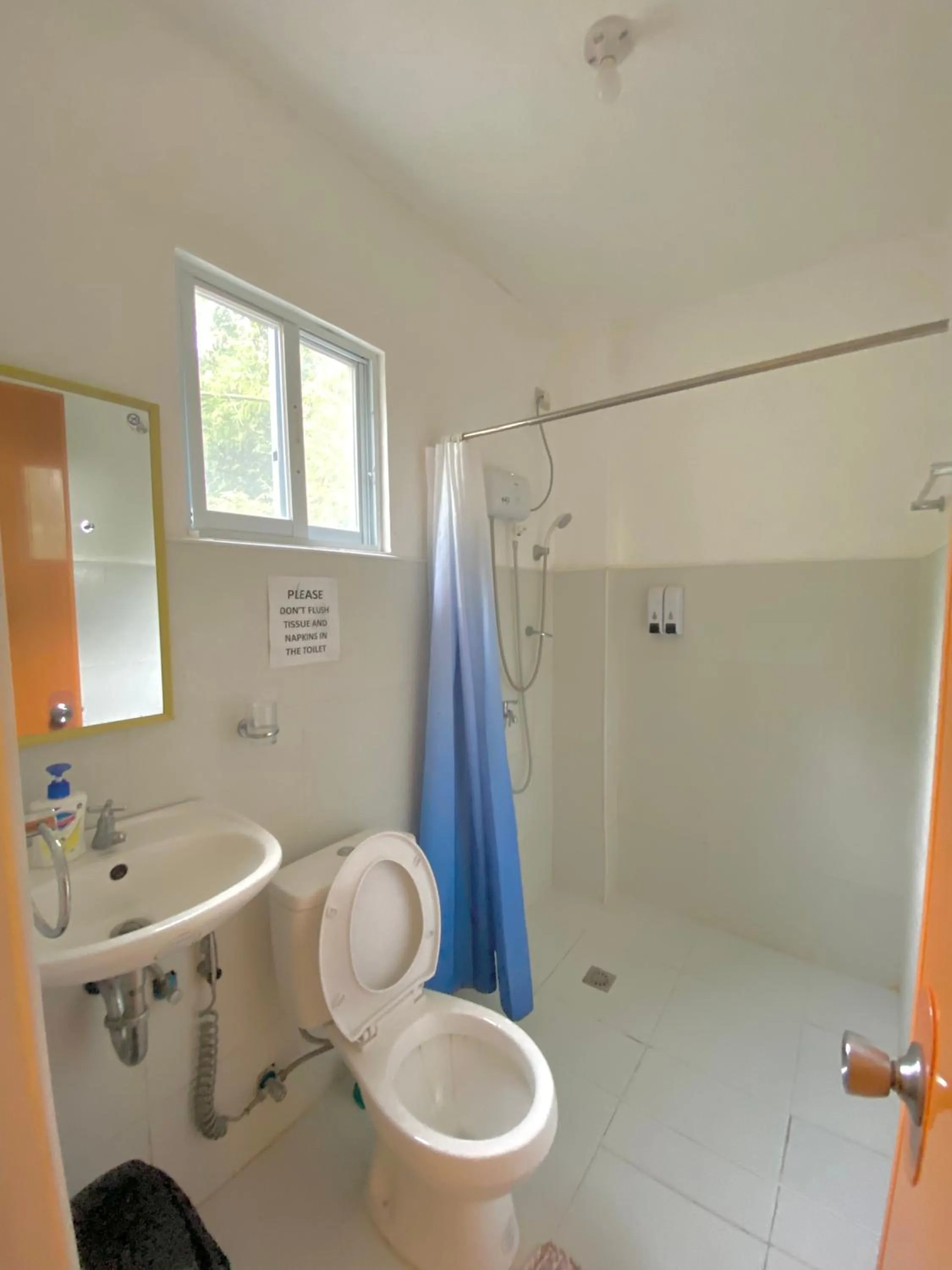 Bathroom in Coconut Inn Moalboal