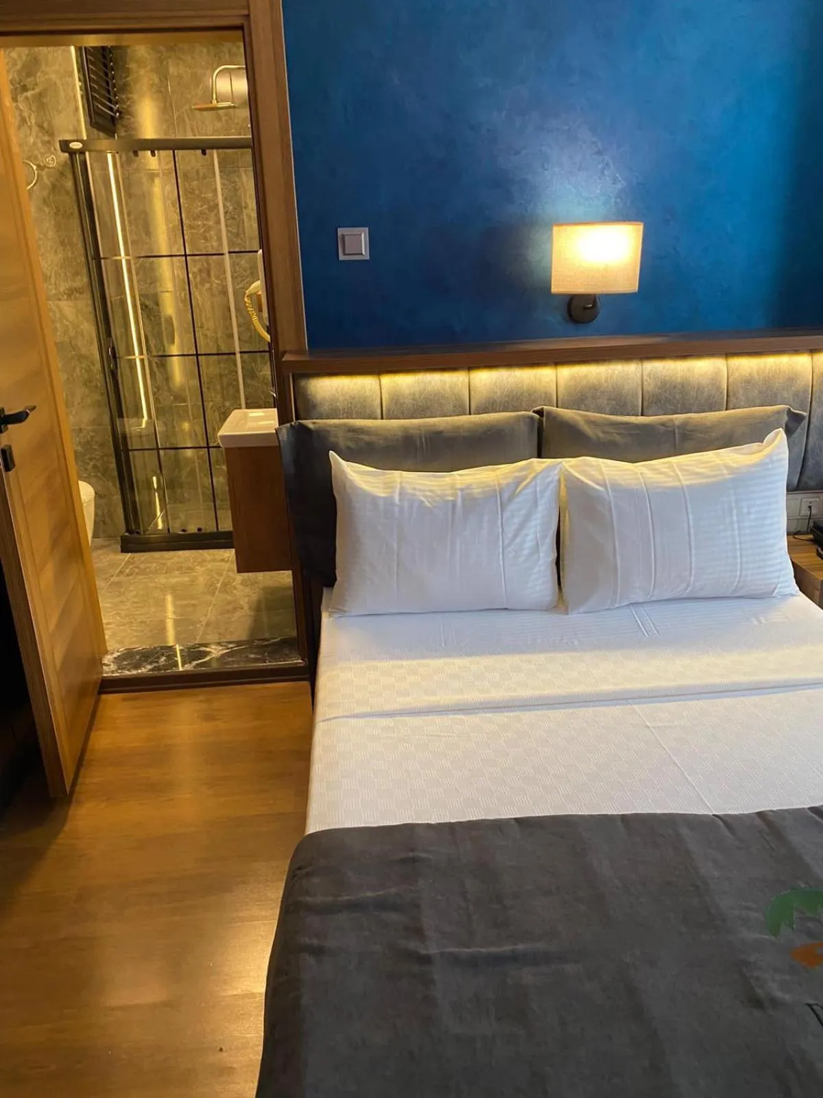 Bedroom, Bed in Rhisos Gold Otel