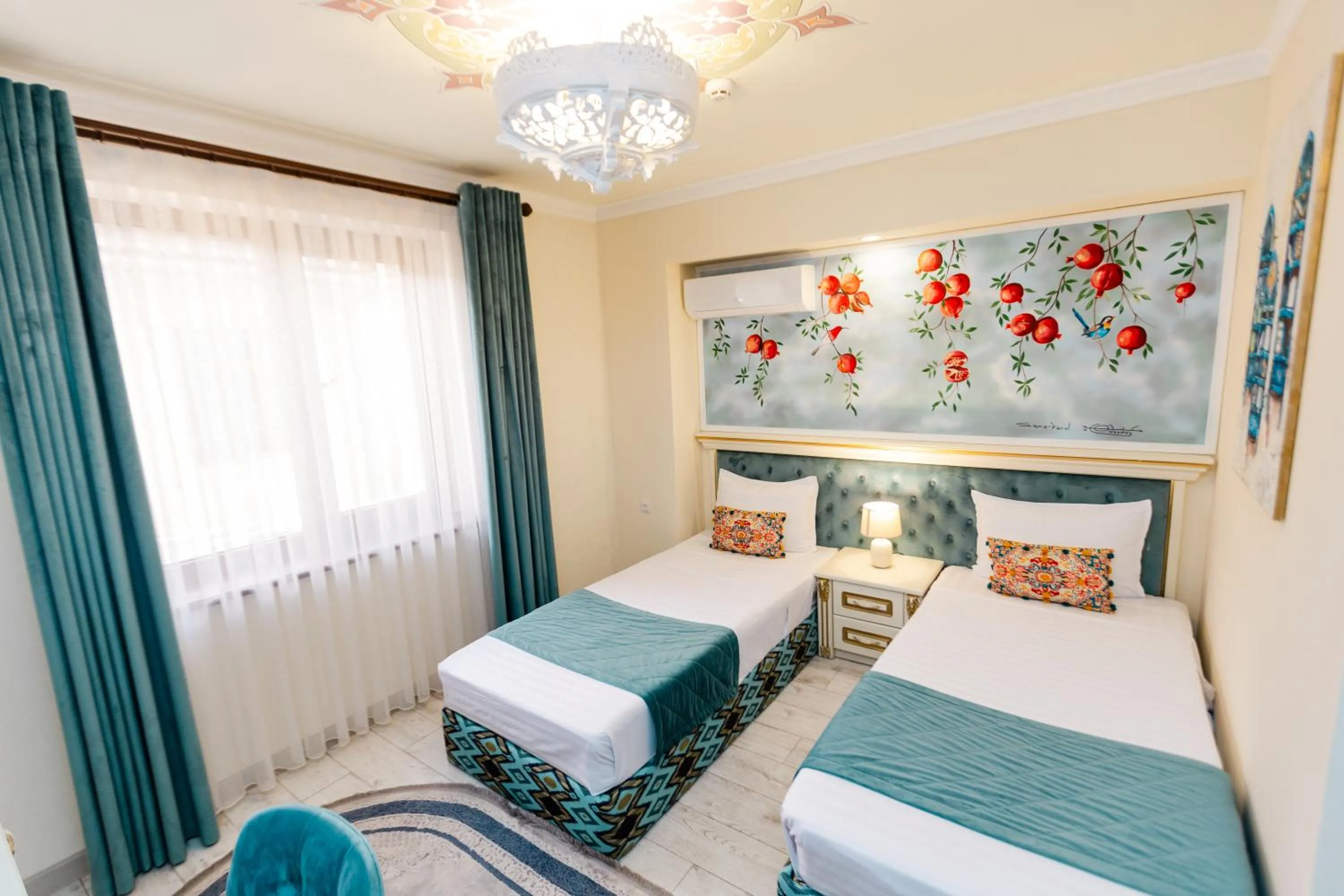 Bed in Gur Emir Palace boutique hotel