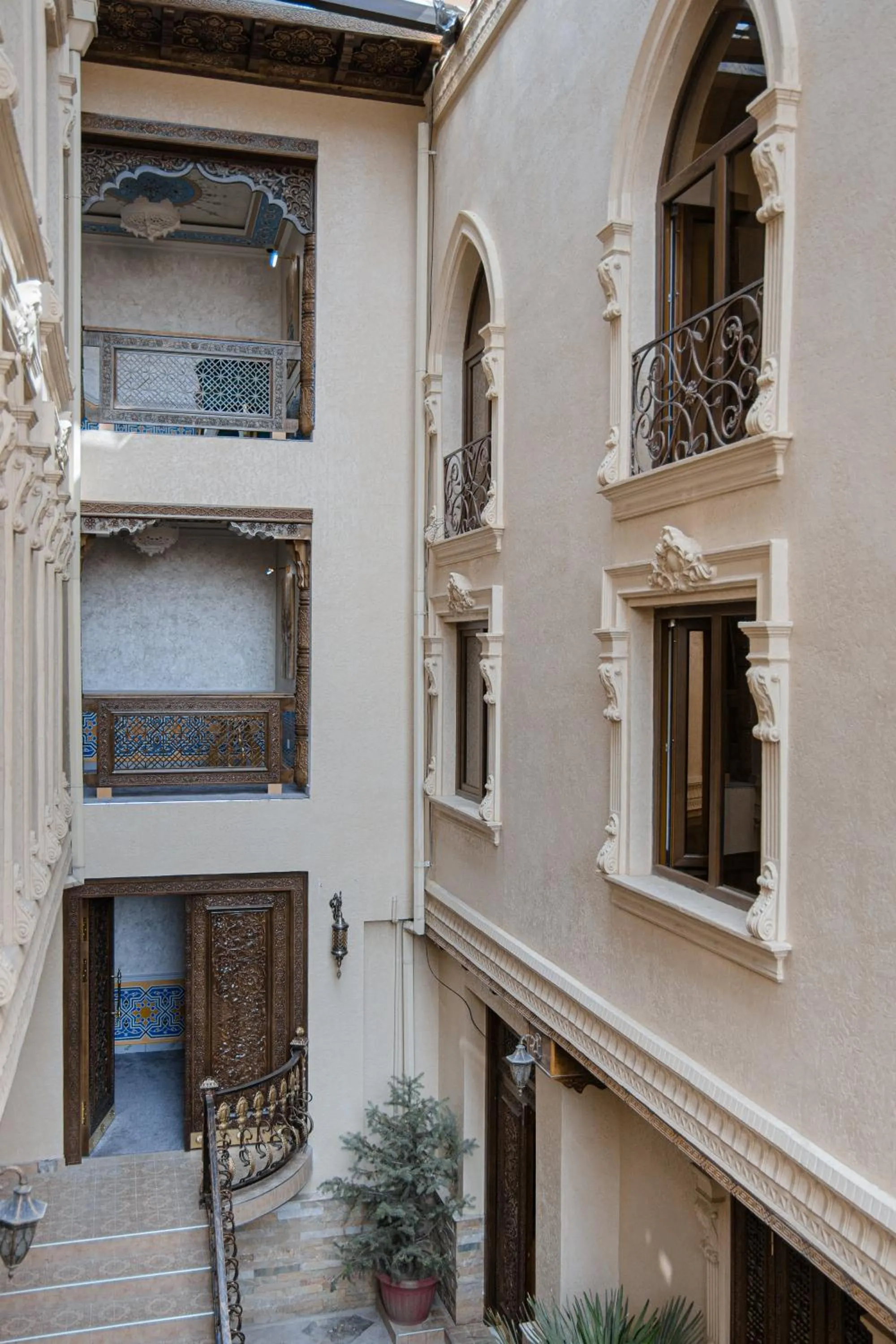 Gur Emir Palace boutique hotel