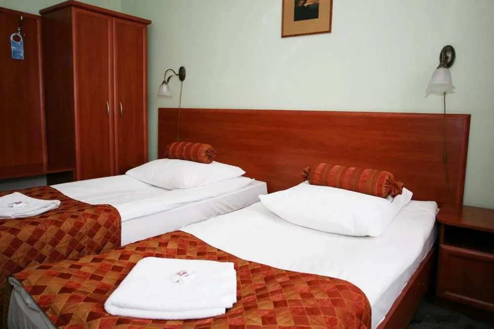 Bed in Hotel Arkadia