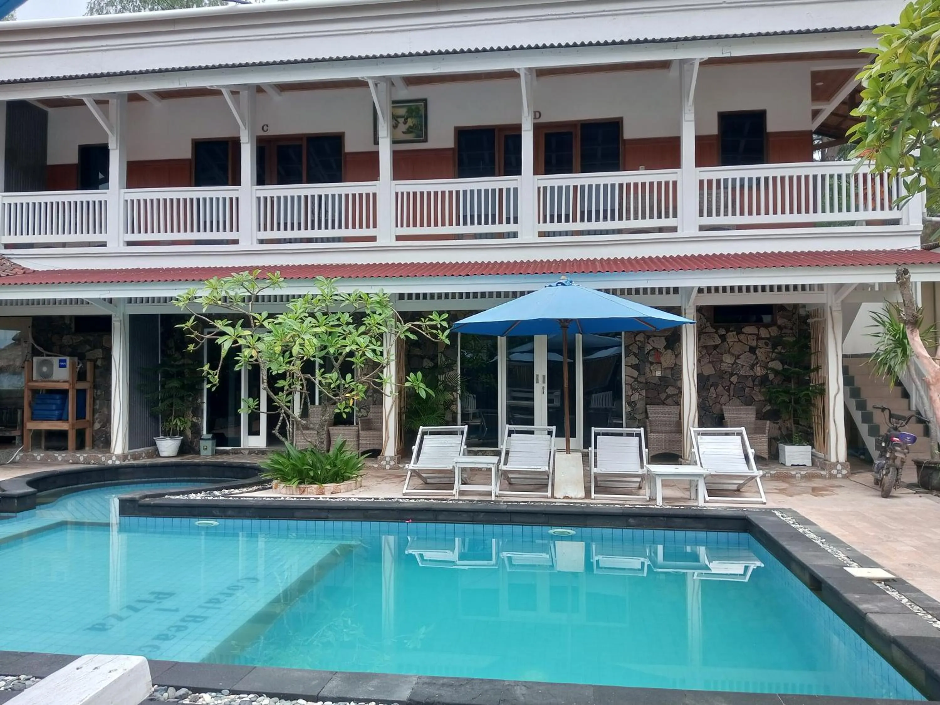 Balcony/Terrace in Coral Beach Seaside
