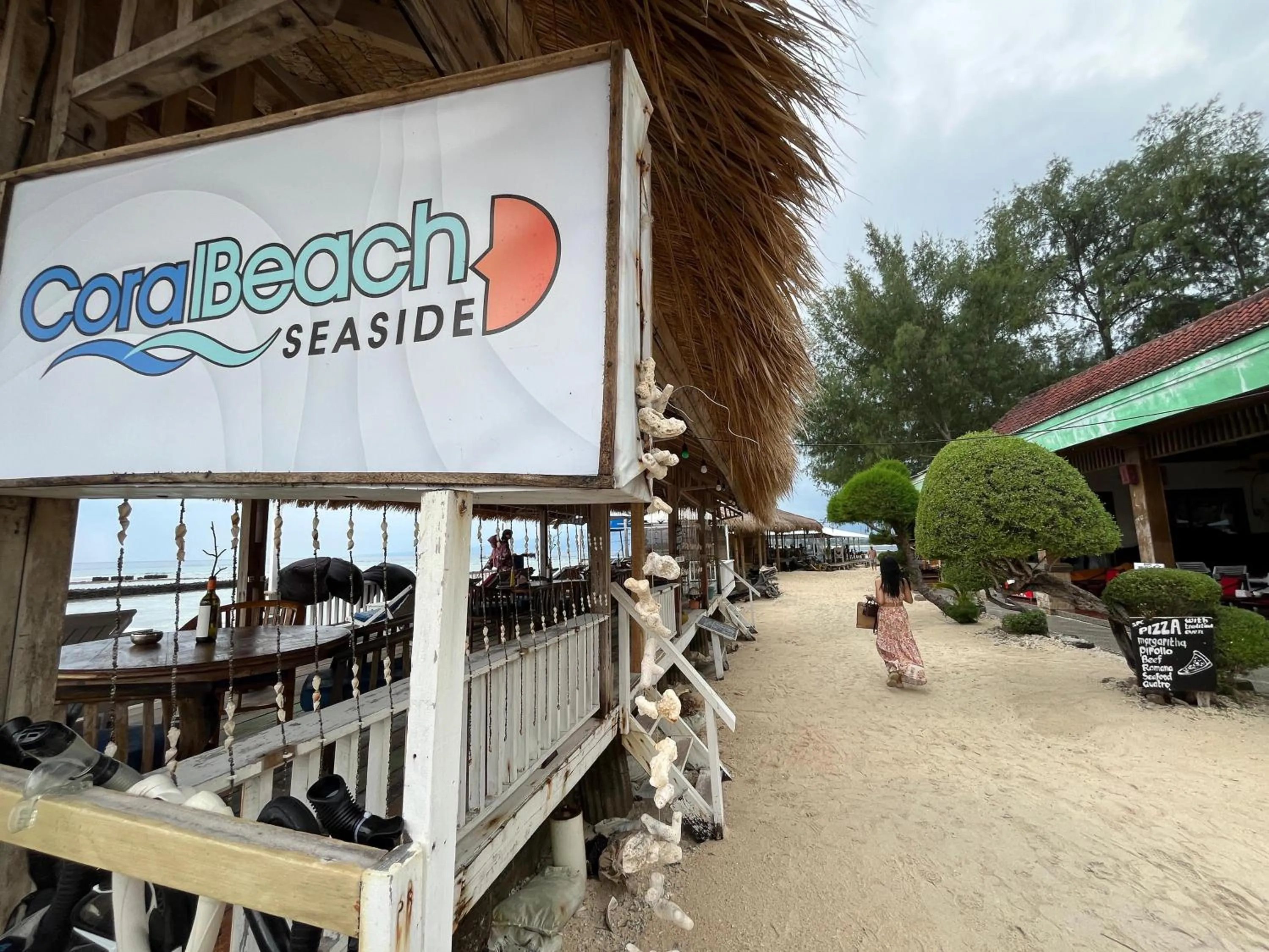Restaurant/places to eat in Coral Beach Seaside