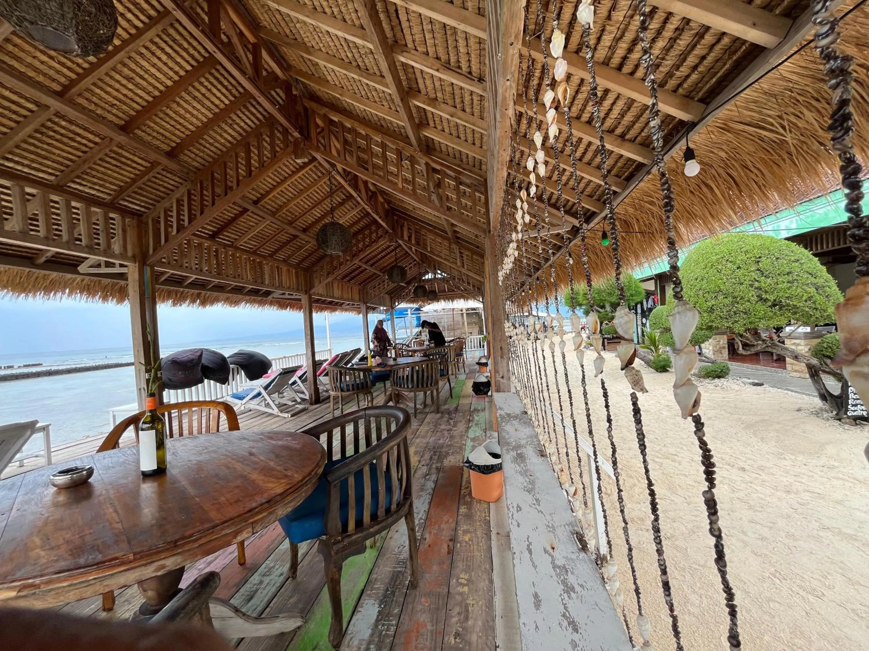 Restaurant/places to eat in Coral Beach Seaside