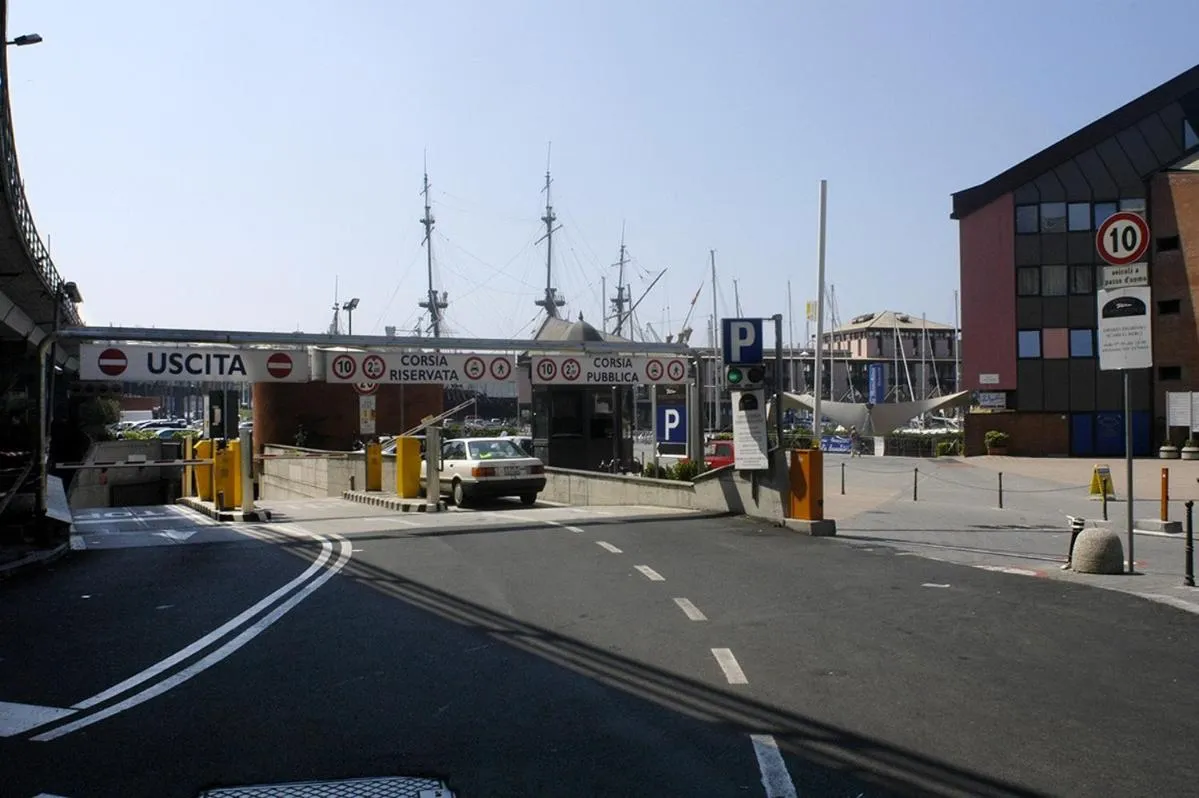 Parking in Mini Hotel