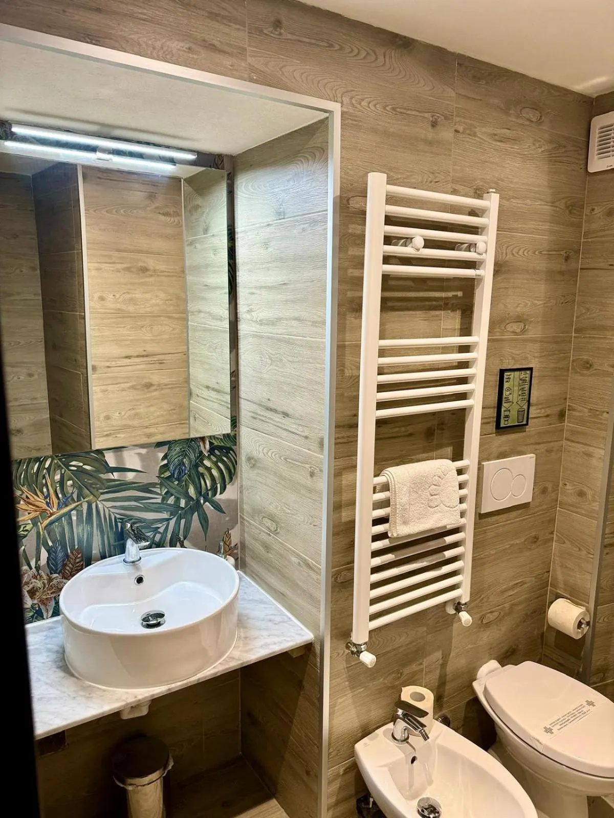 Shower in Mini Hotel