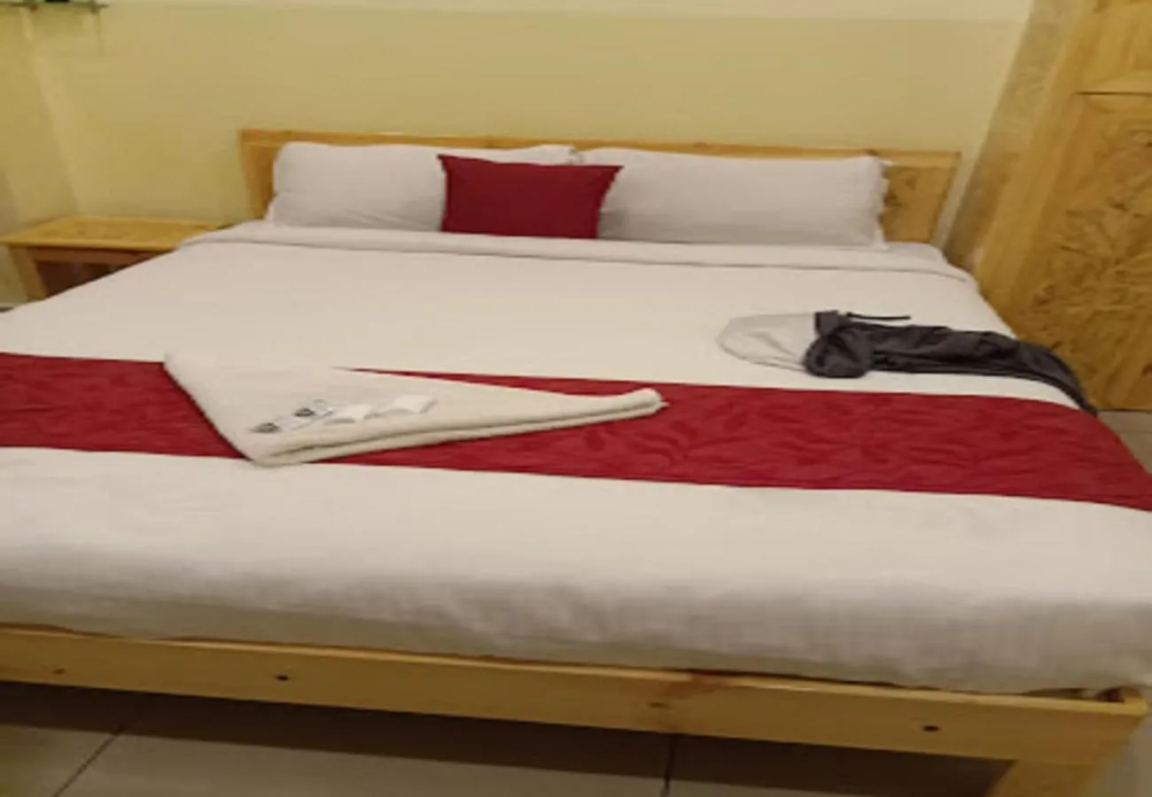 Bedroom, Bed in Chaplin Hotel