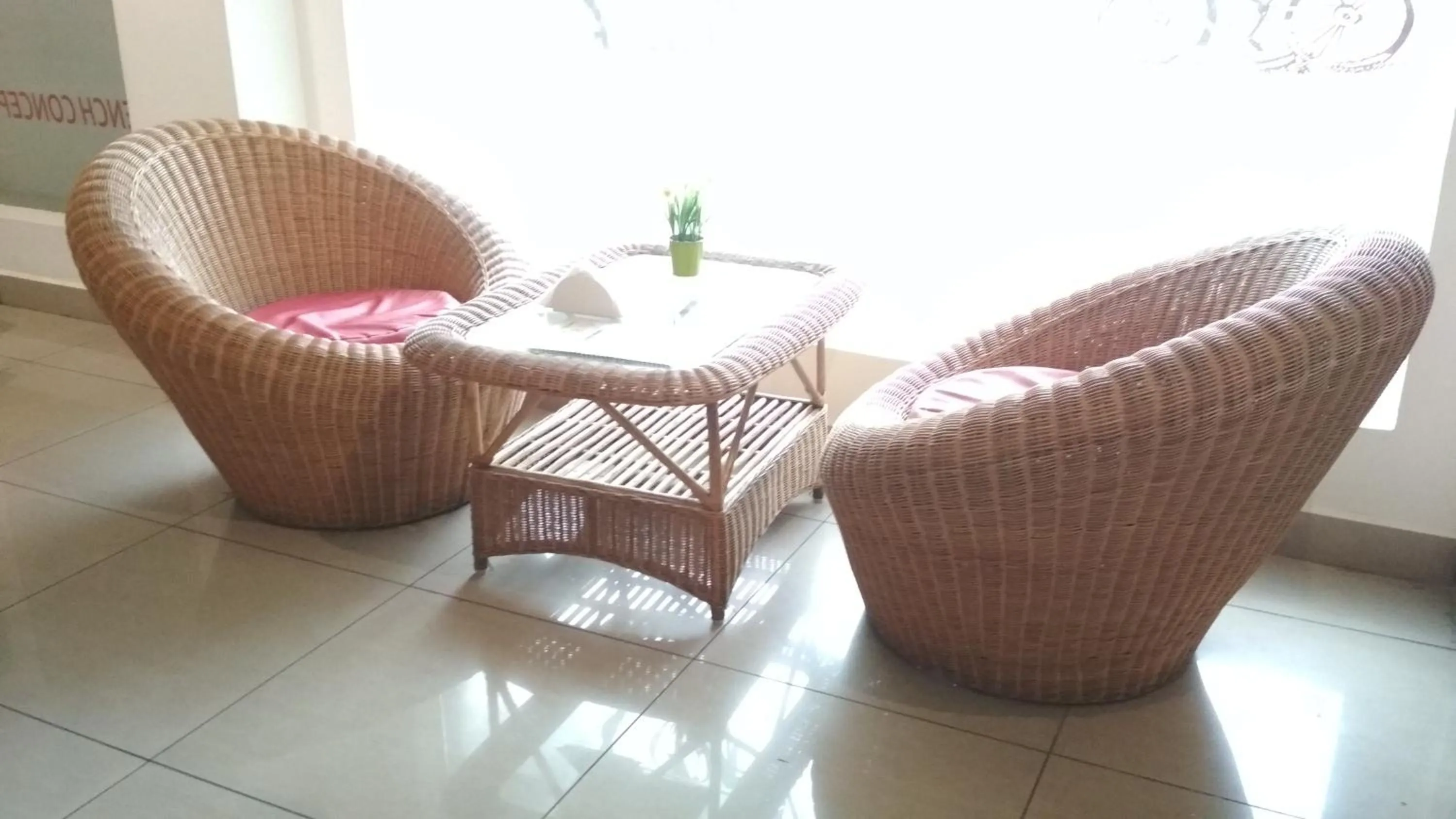 Seating area in Chaplin Hotel