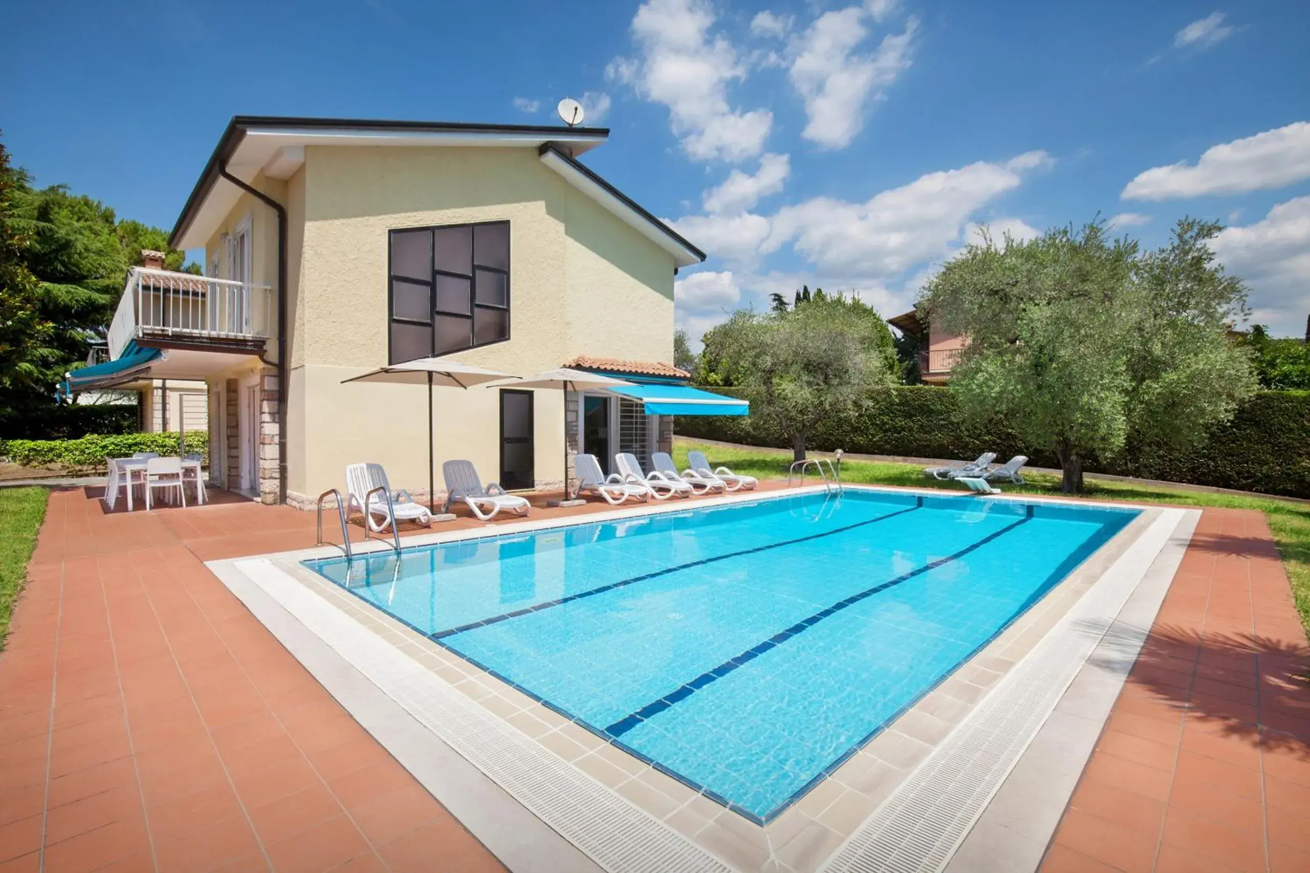 Villa Rose With Pool Villa Rose With Pool
