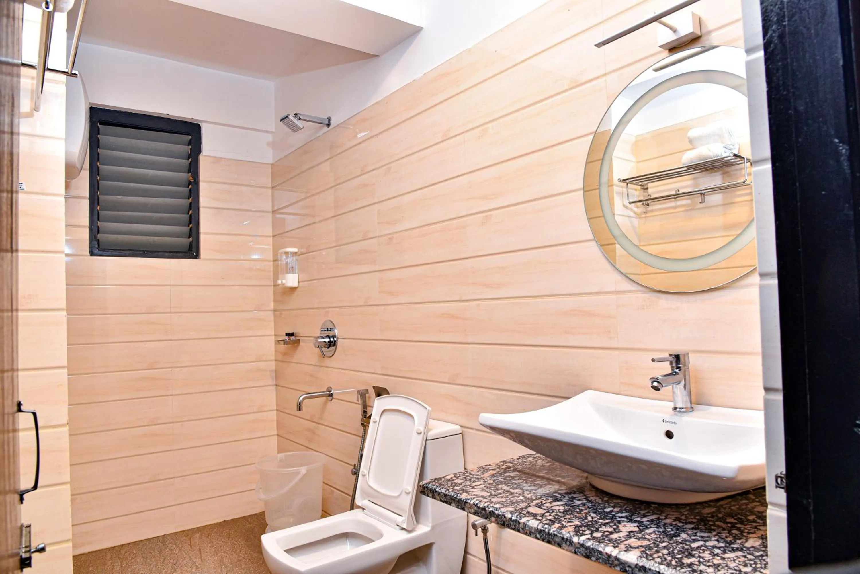 Bathroom in Rufina Lachung Kunga