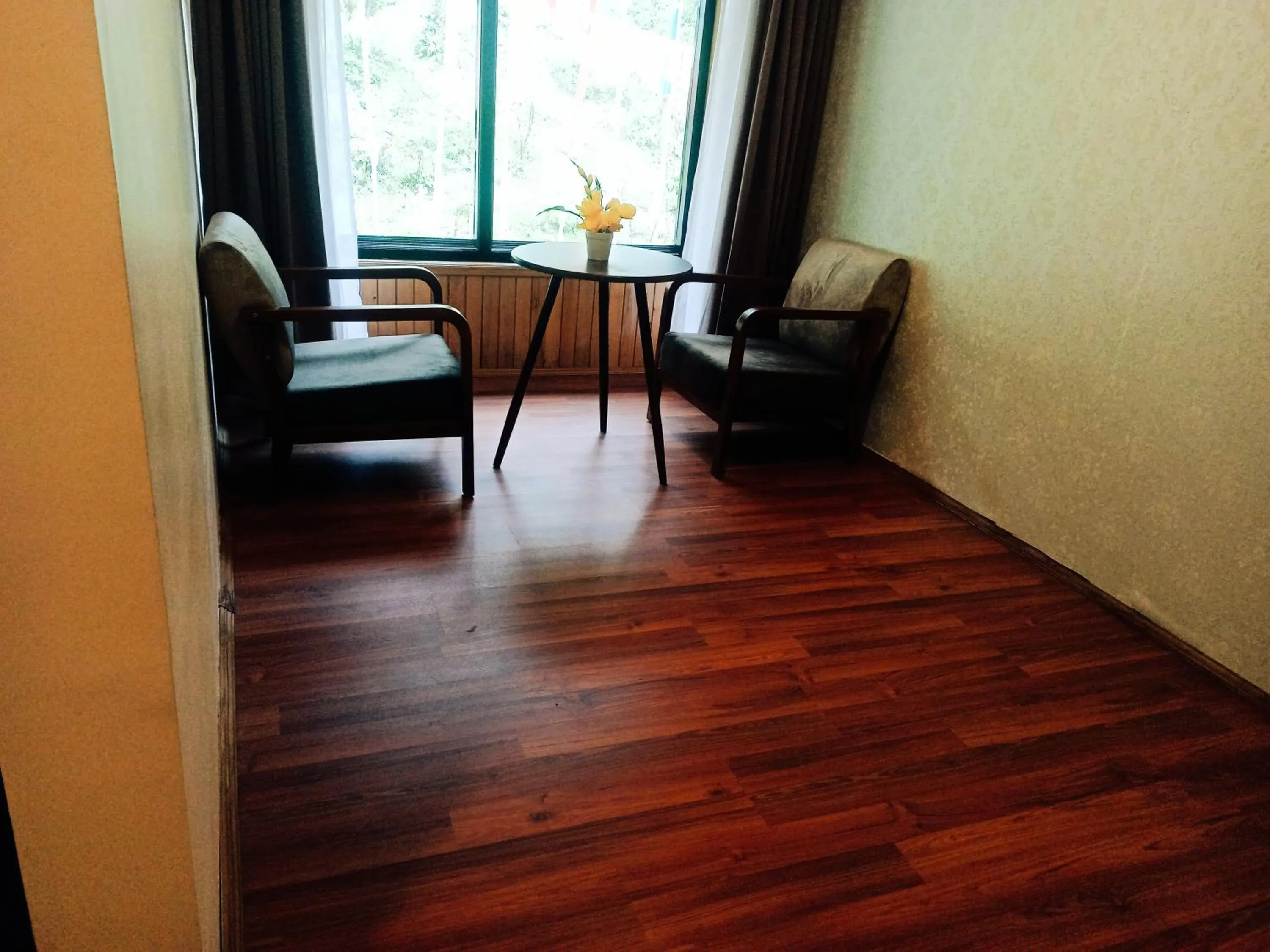 Seating area in Rufina Lachung Kunga