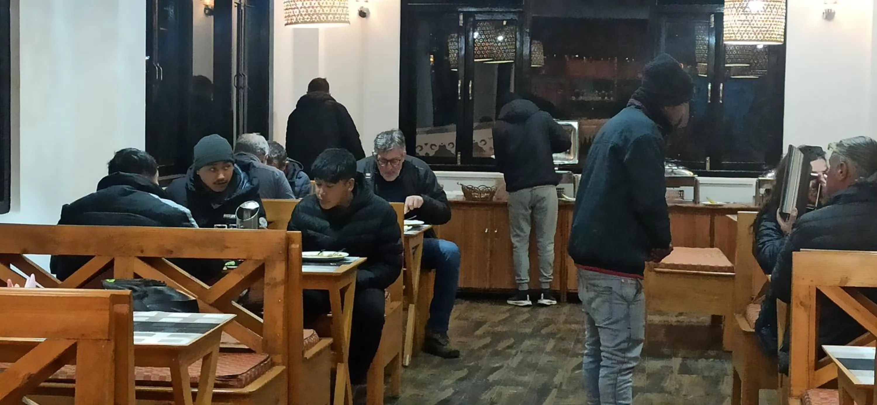 Restaurant/places to eat in Rufina Lachung Kunga