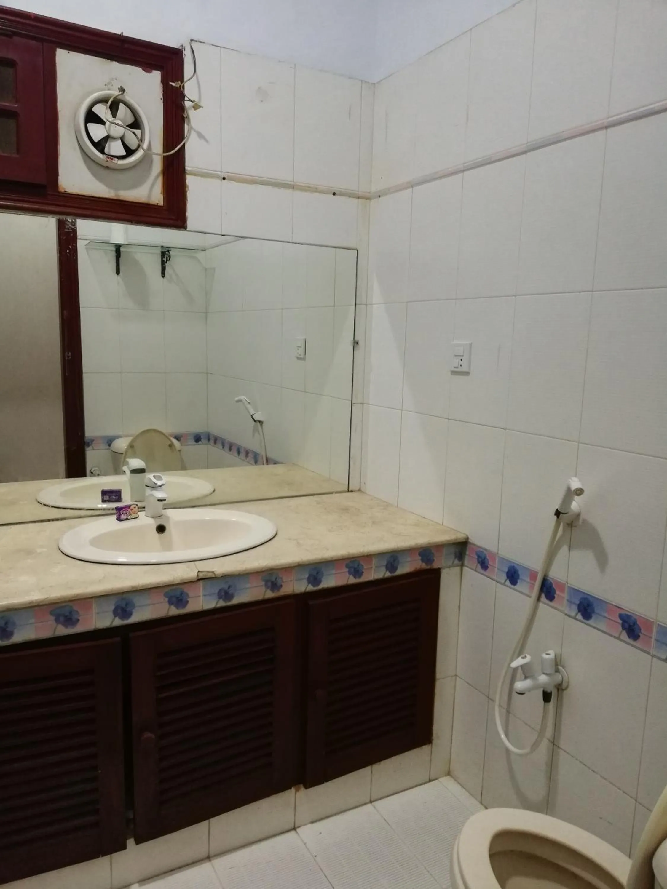 Hotel island Clifton