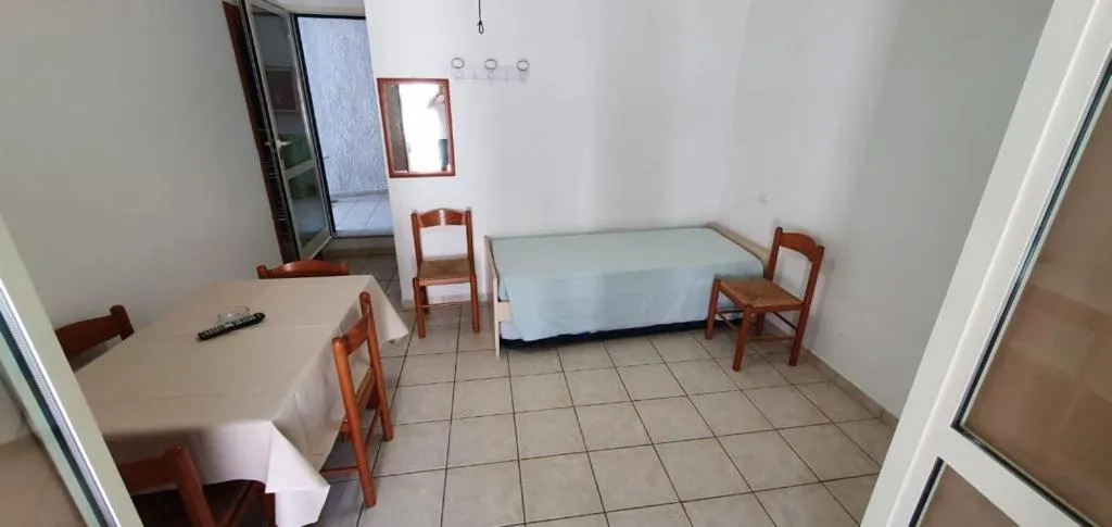 Living room, Bed in Appartamenti Villa Miramare