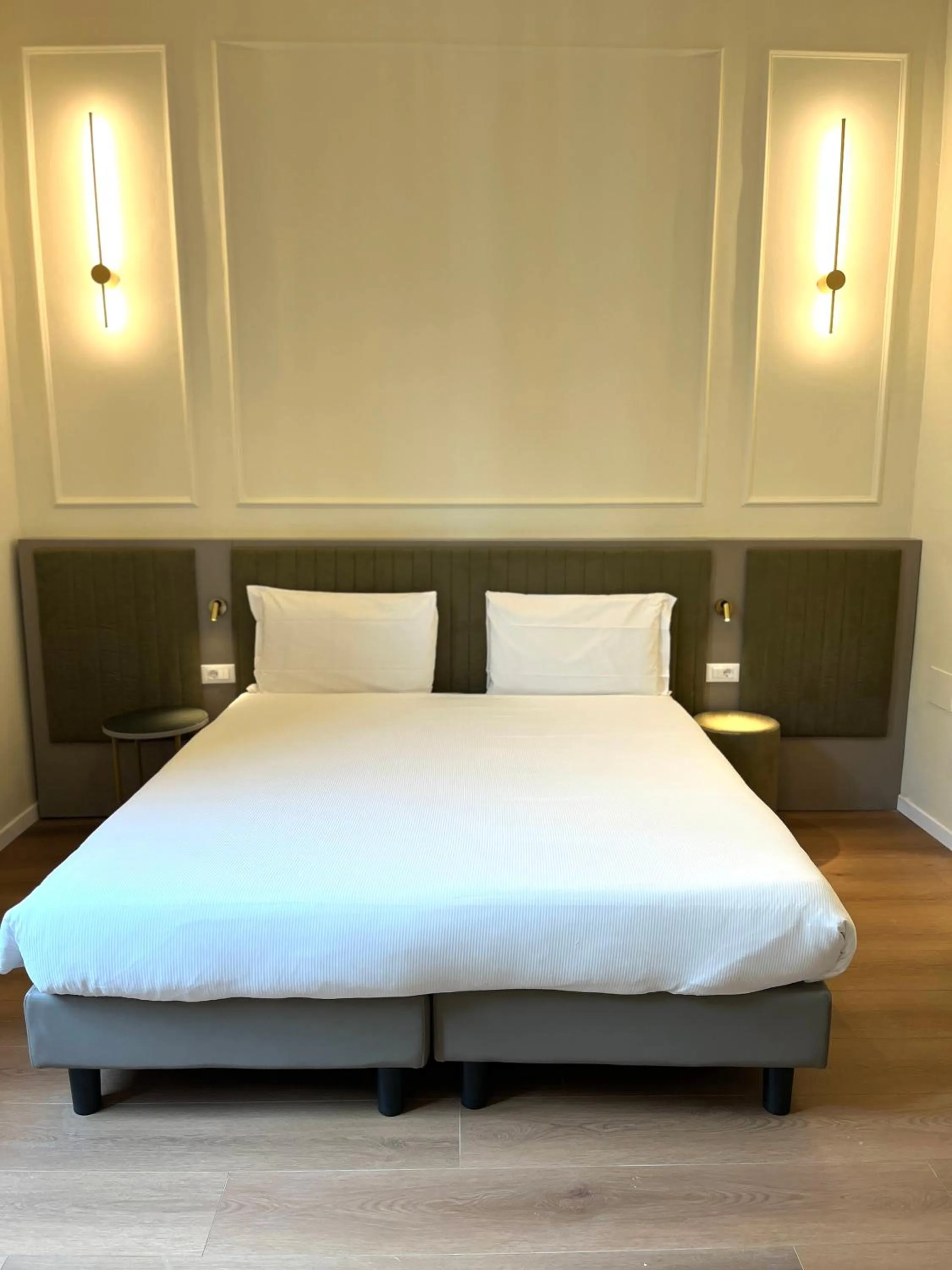 Bed in Hotel Duca D'Aosta