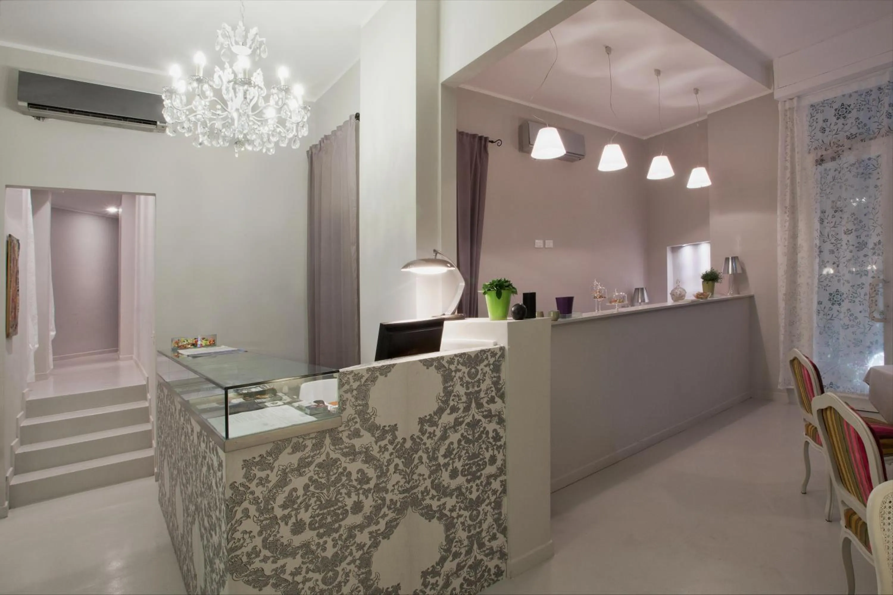 Lobby or reception in MA Hotel