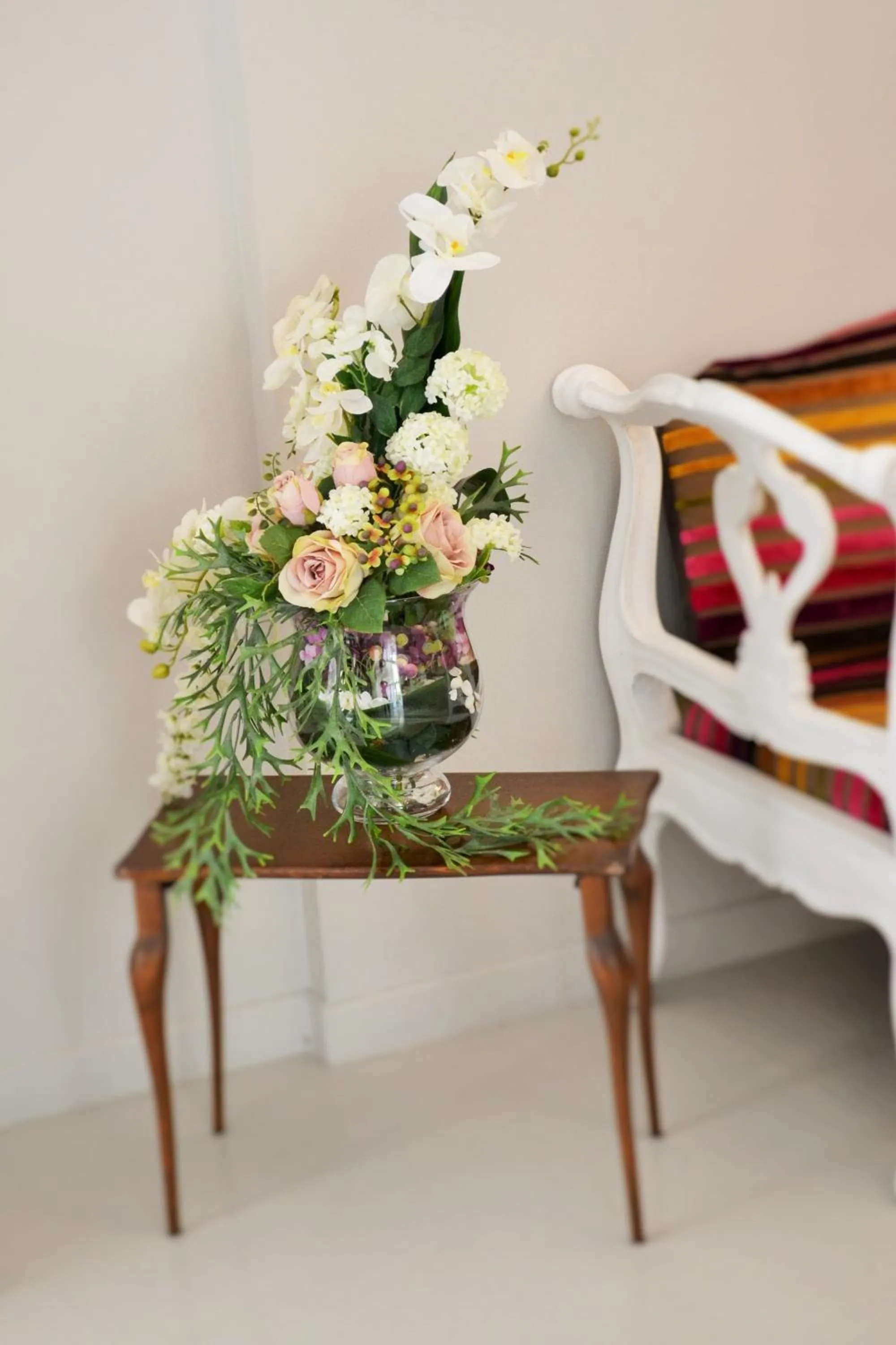 Patio, Bed in MA Hotel