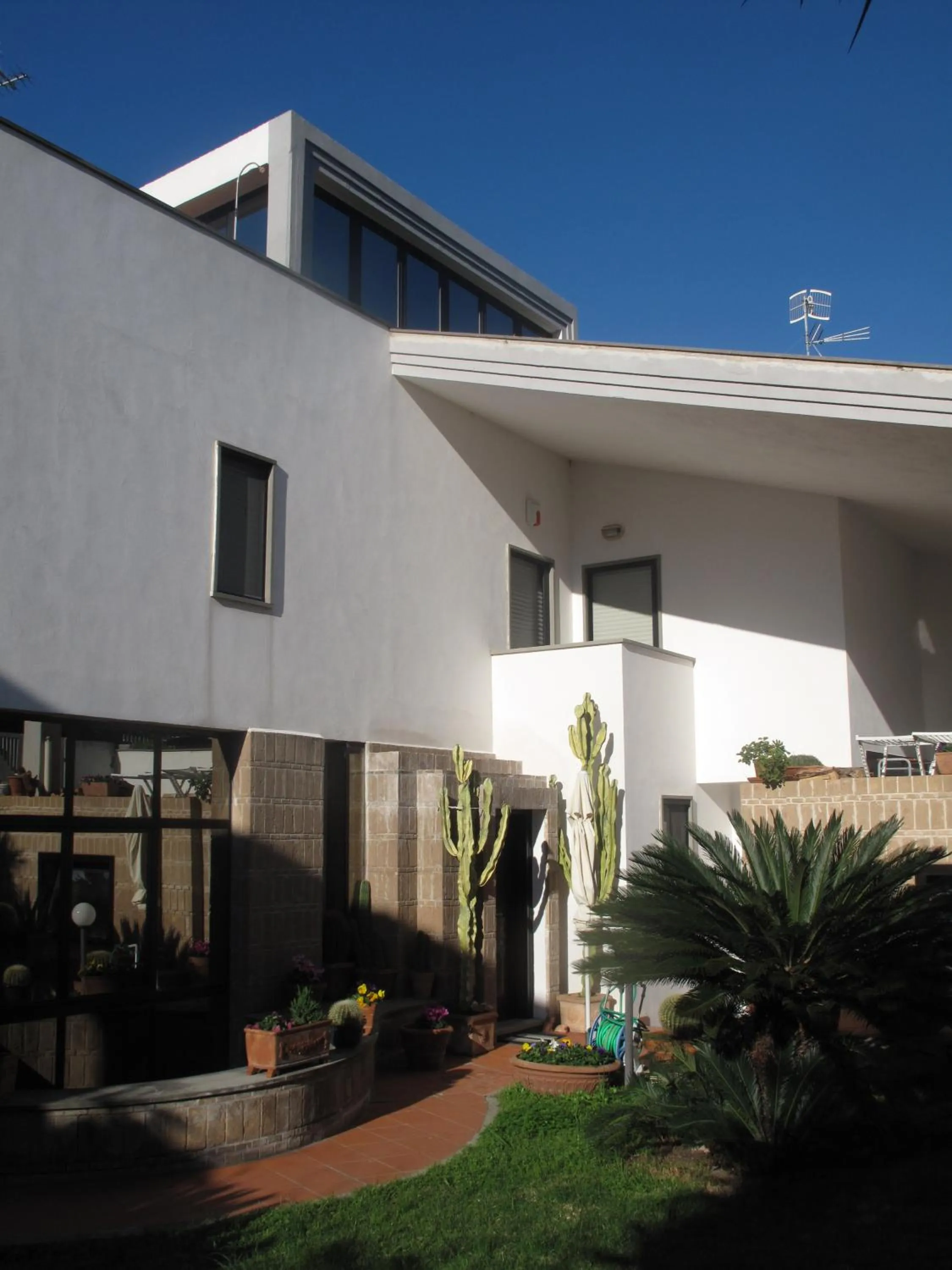 Facade/entrance in Acquamarina