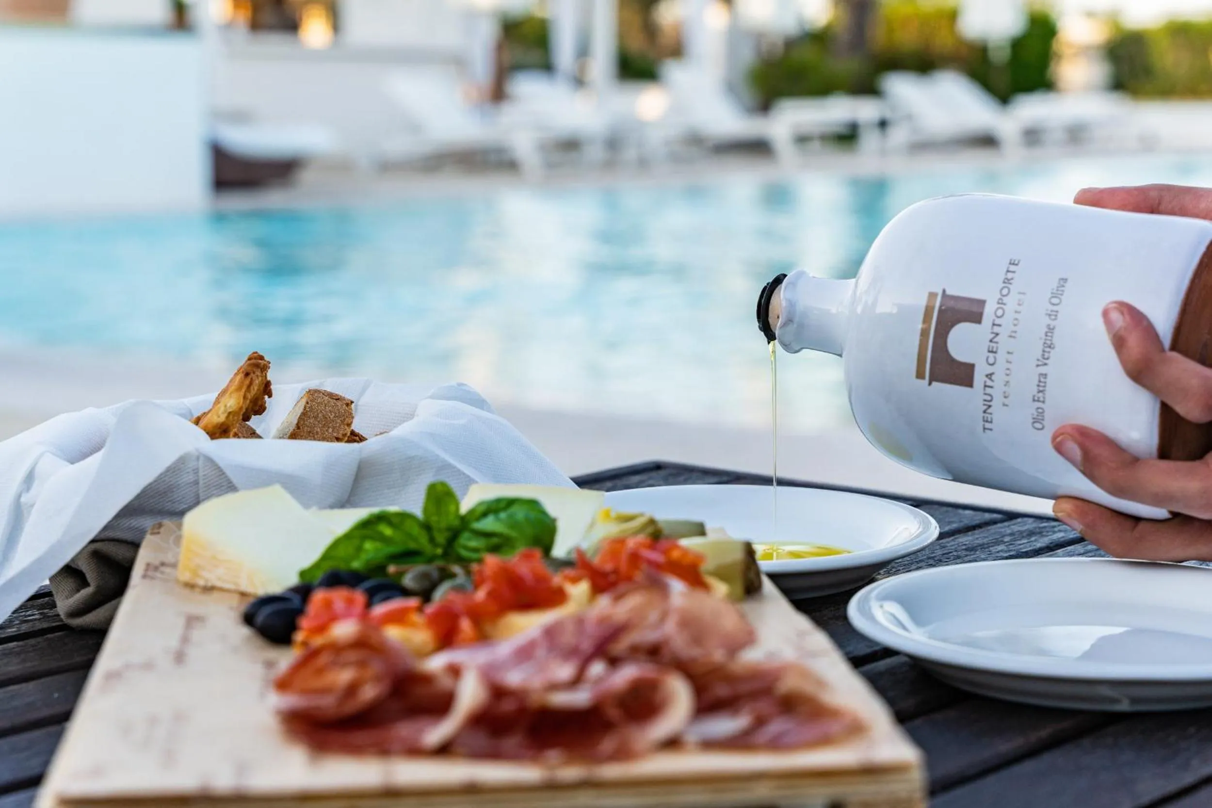 Swimming pool in Tenuta Centoporte