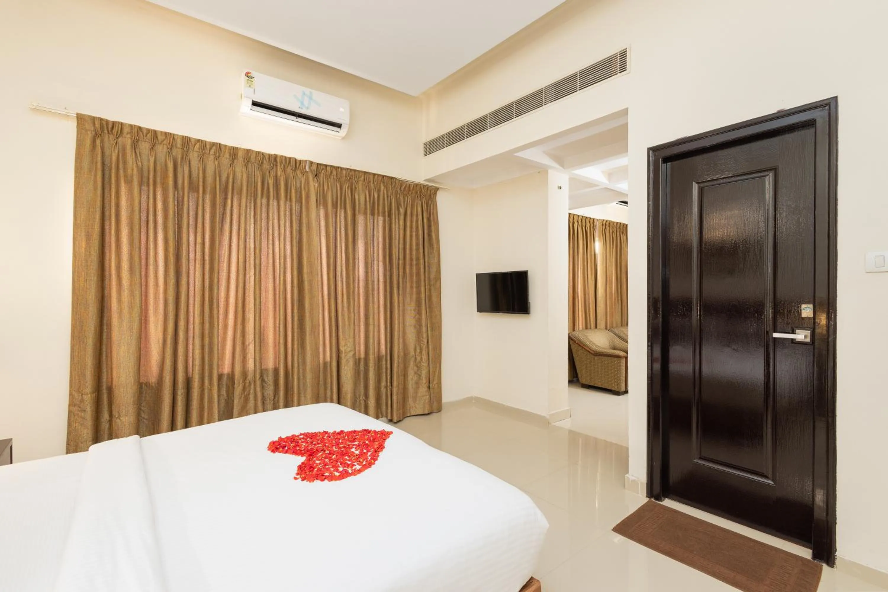 Bed in The Senate Hotel By Addon Group