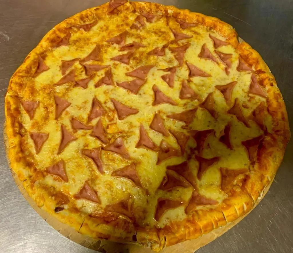 Restaurant/places to eat in Hotel Bahia Plaza