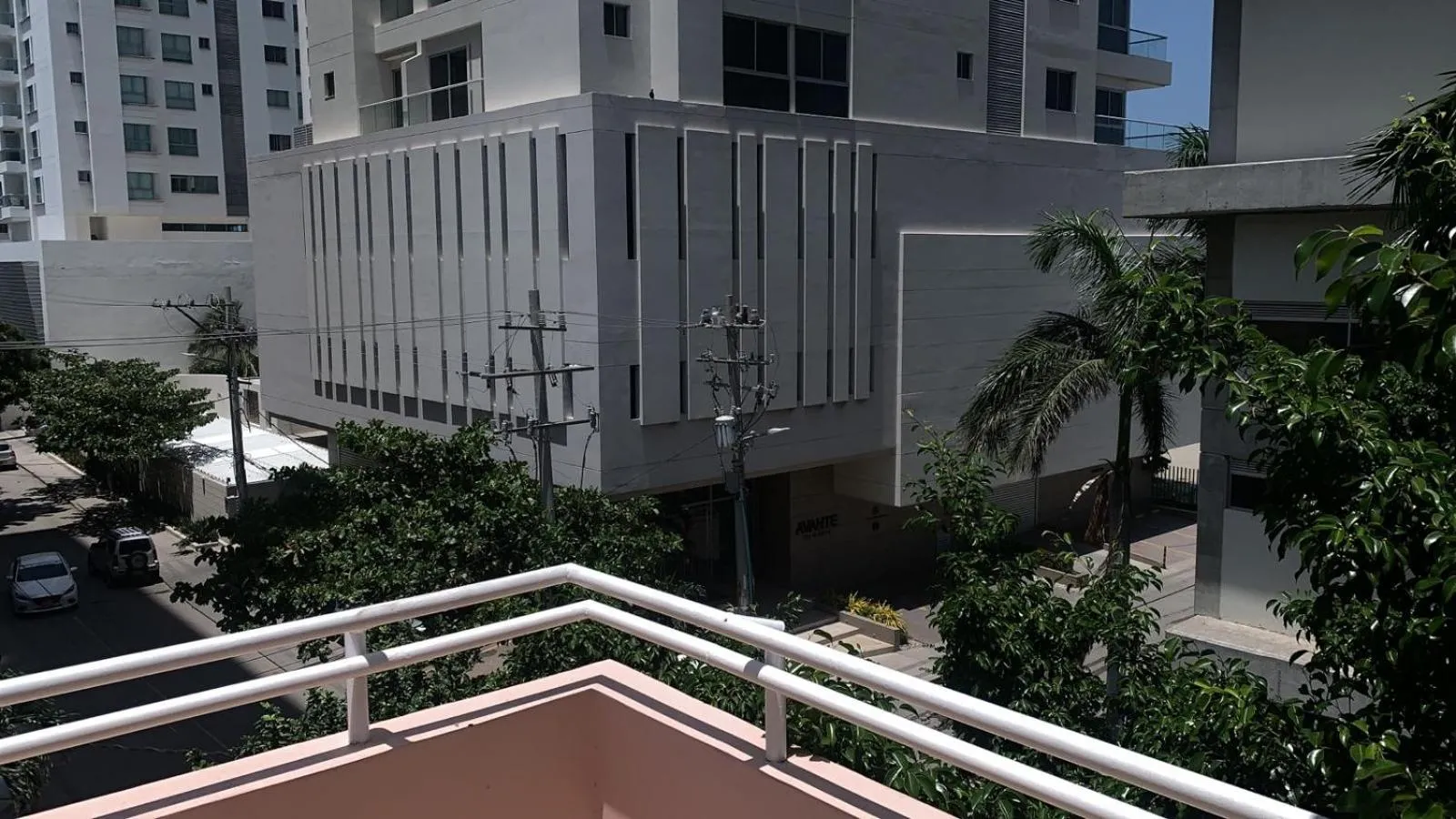 Property building in Hotel Bahia Plaza