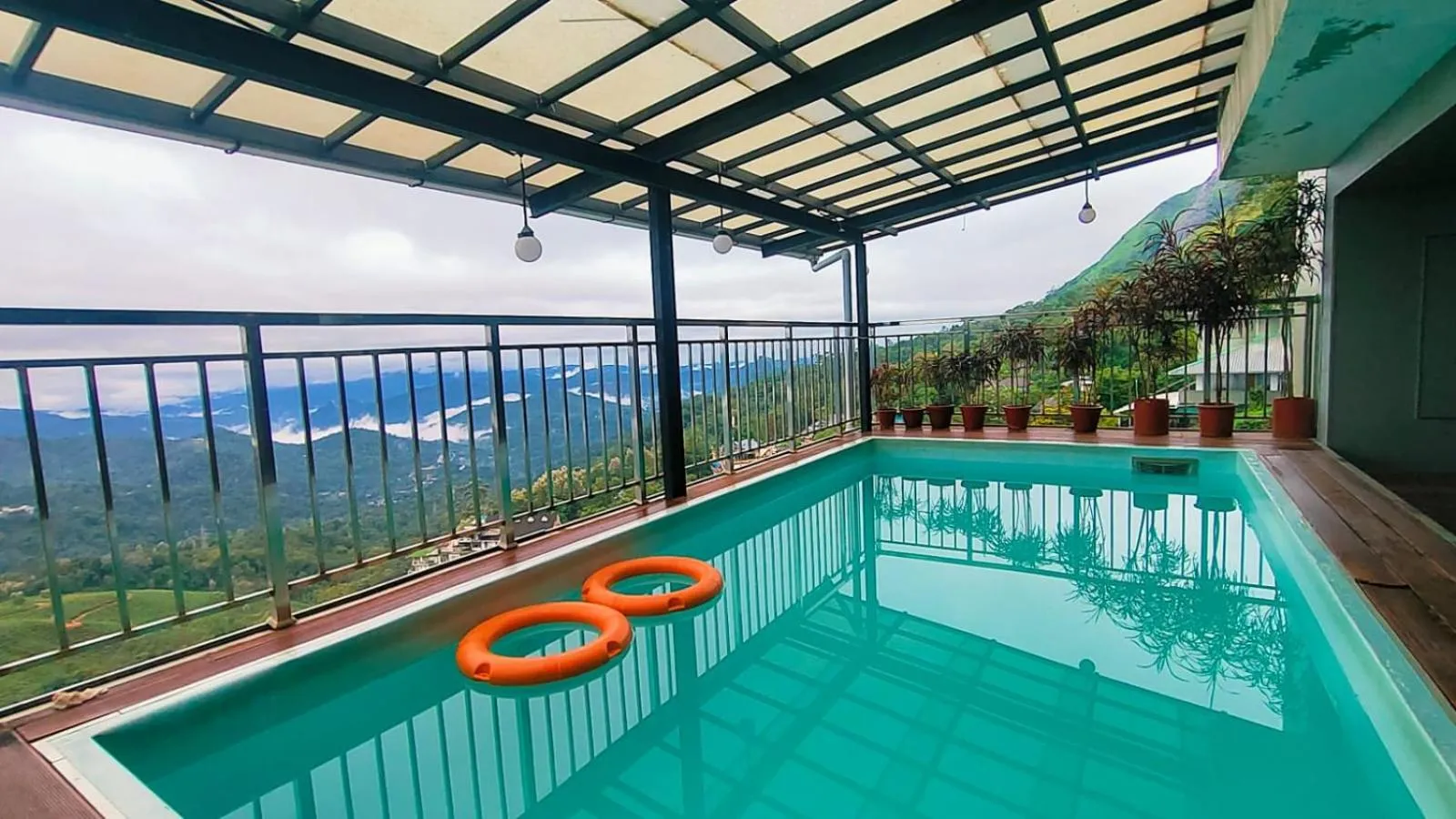 Pool view in Misty Mountain Resort