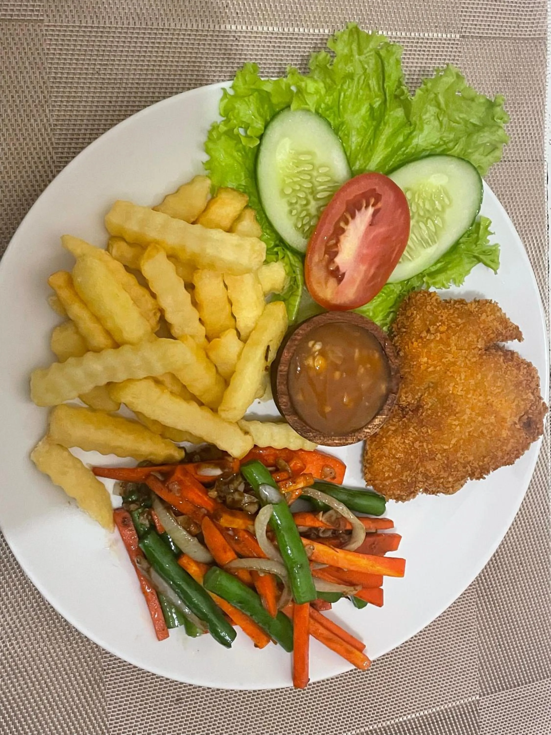 Food in Innora Jungle Resort And Spa