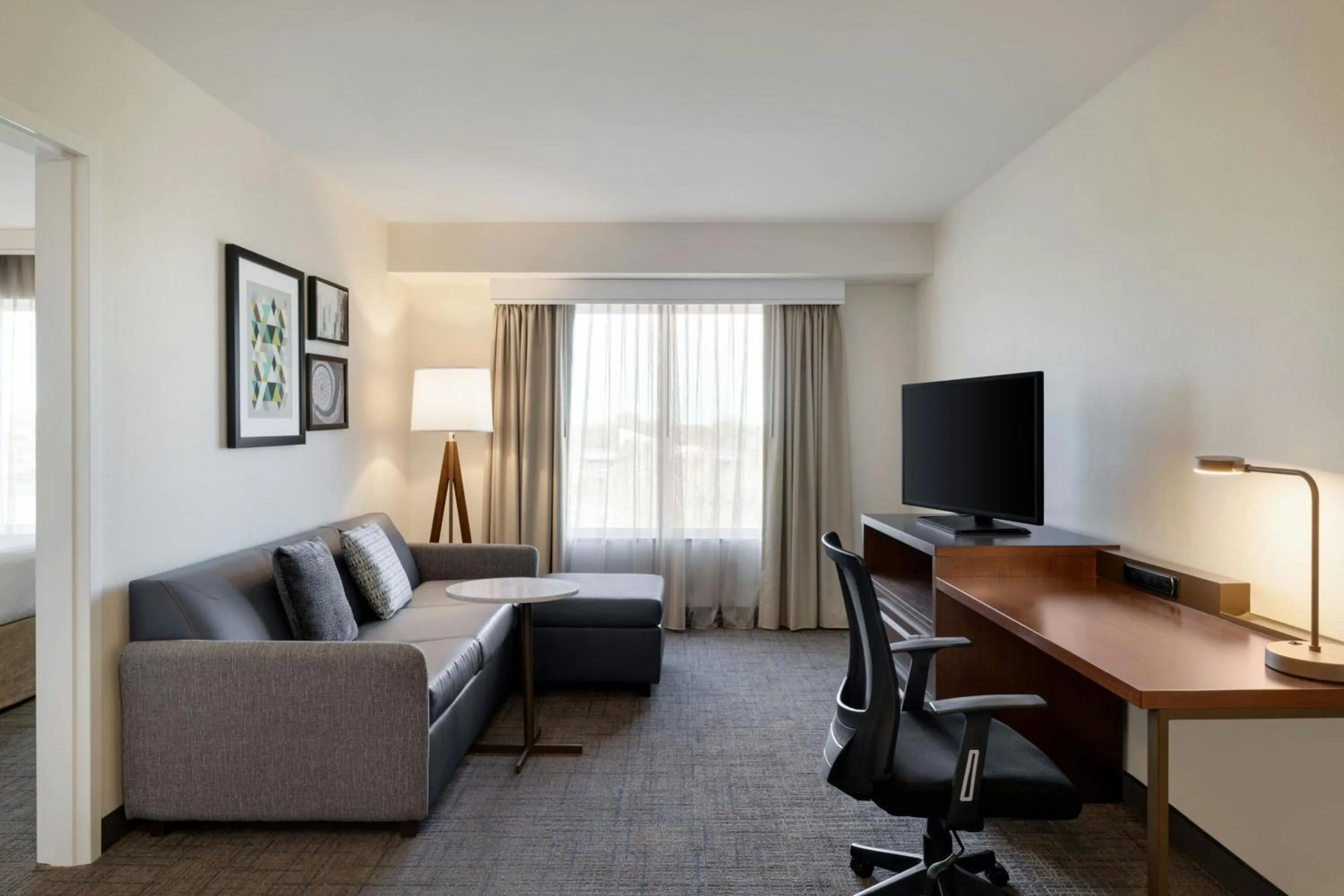 Living room in Residence Inn by Marriott Chicago Wilmette/Skokie