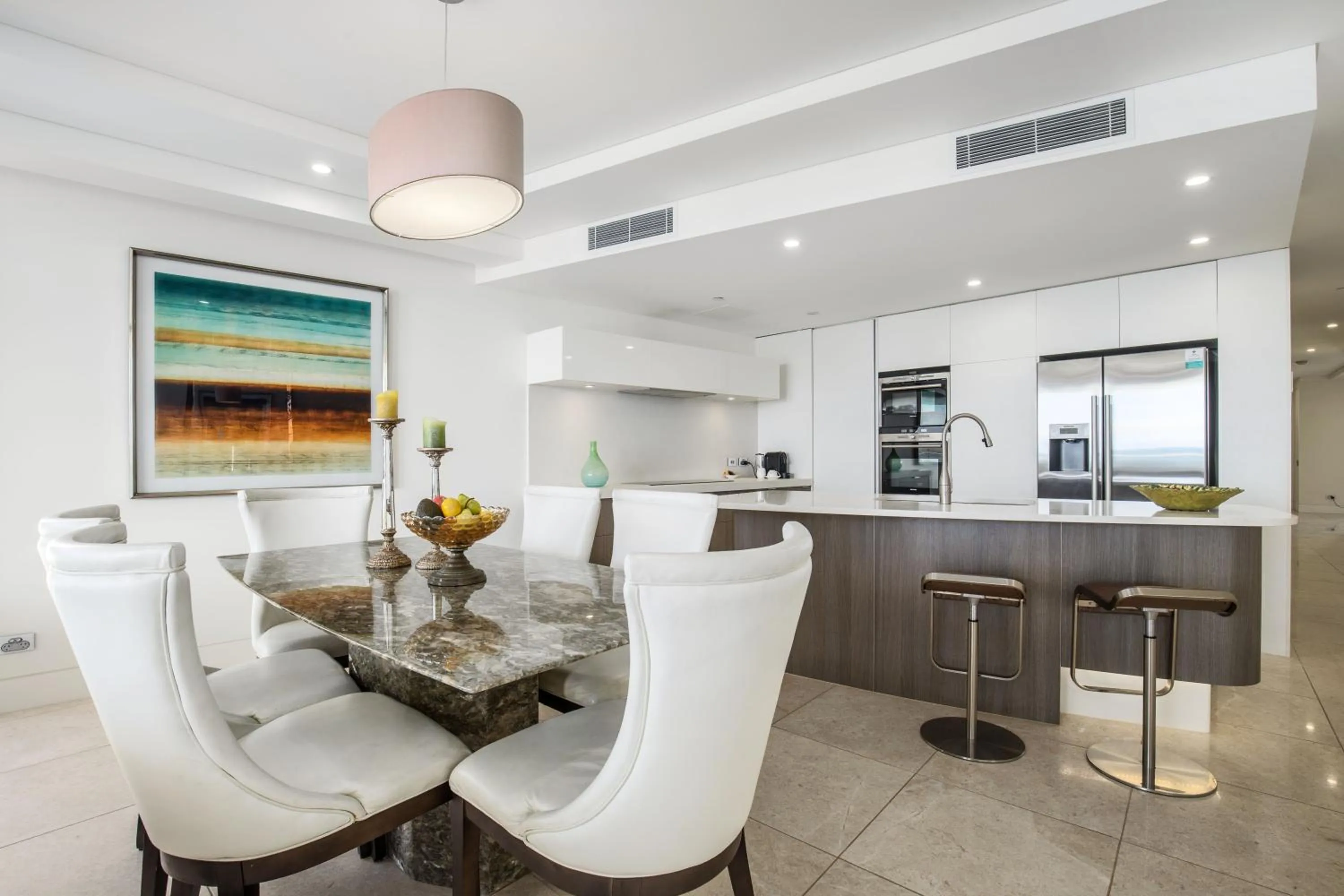 Kitchen or kitchenette in Sea Pearl A1 Beach Resort