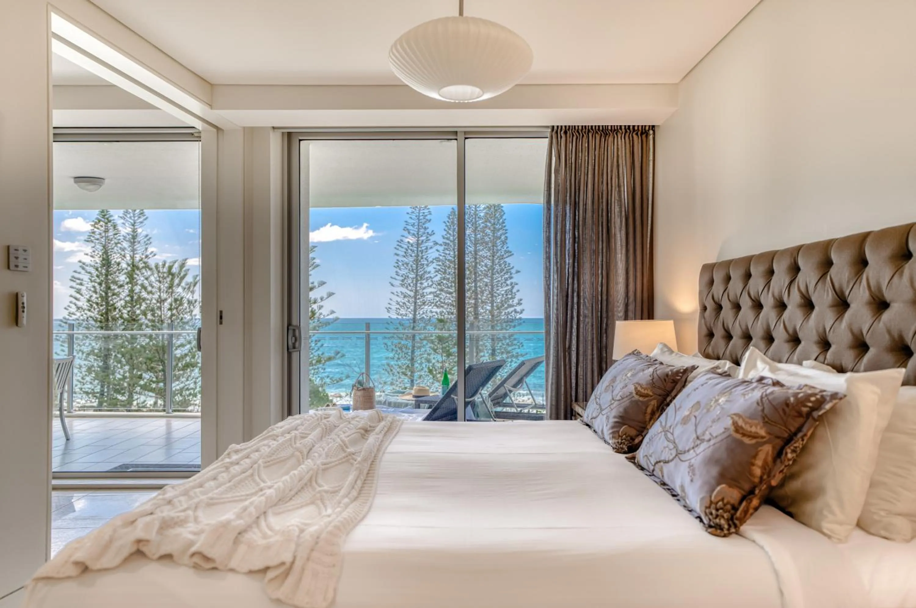 Bed in Sea Pearl A1 Beach Resort