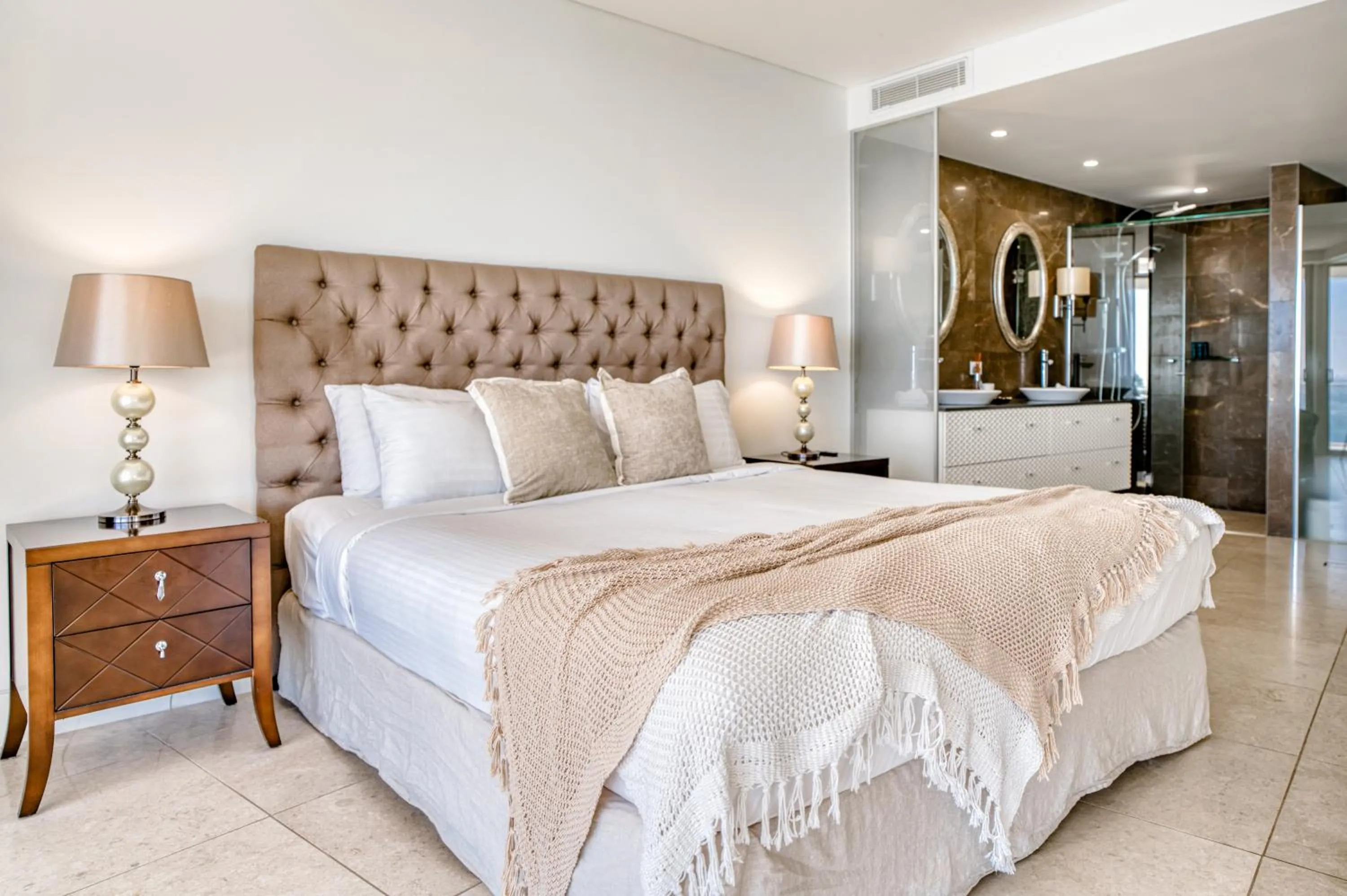 Bed in Sea Pearl A1 Beach Resort