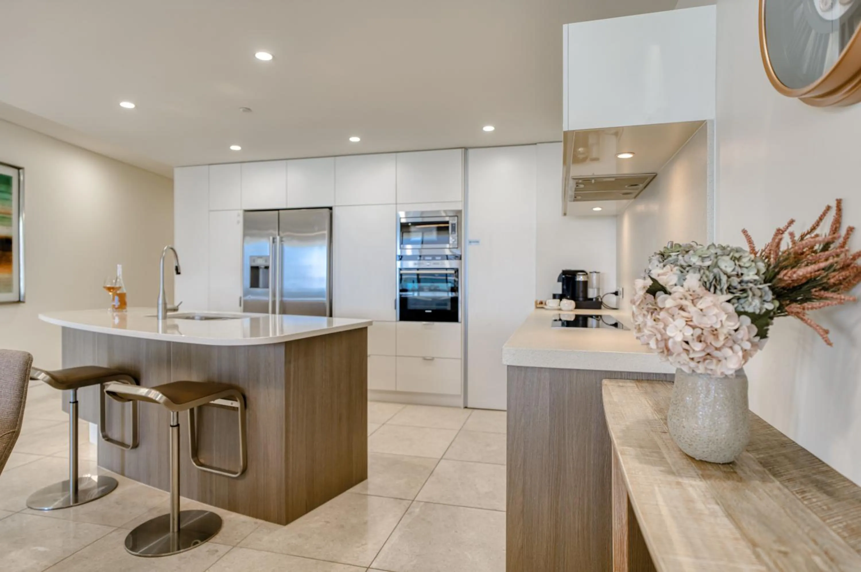 Kitchen or kitchenette in Sea Pearl A1 Beach Resort