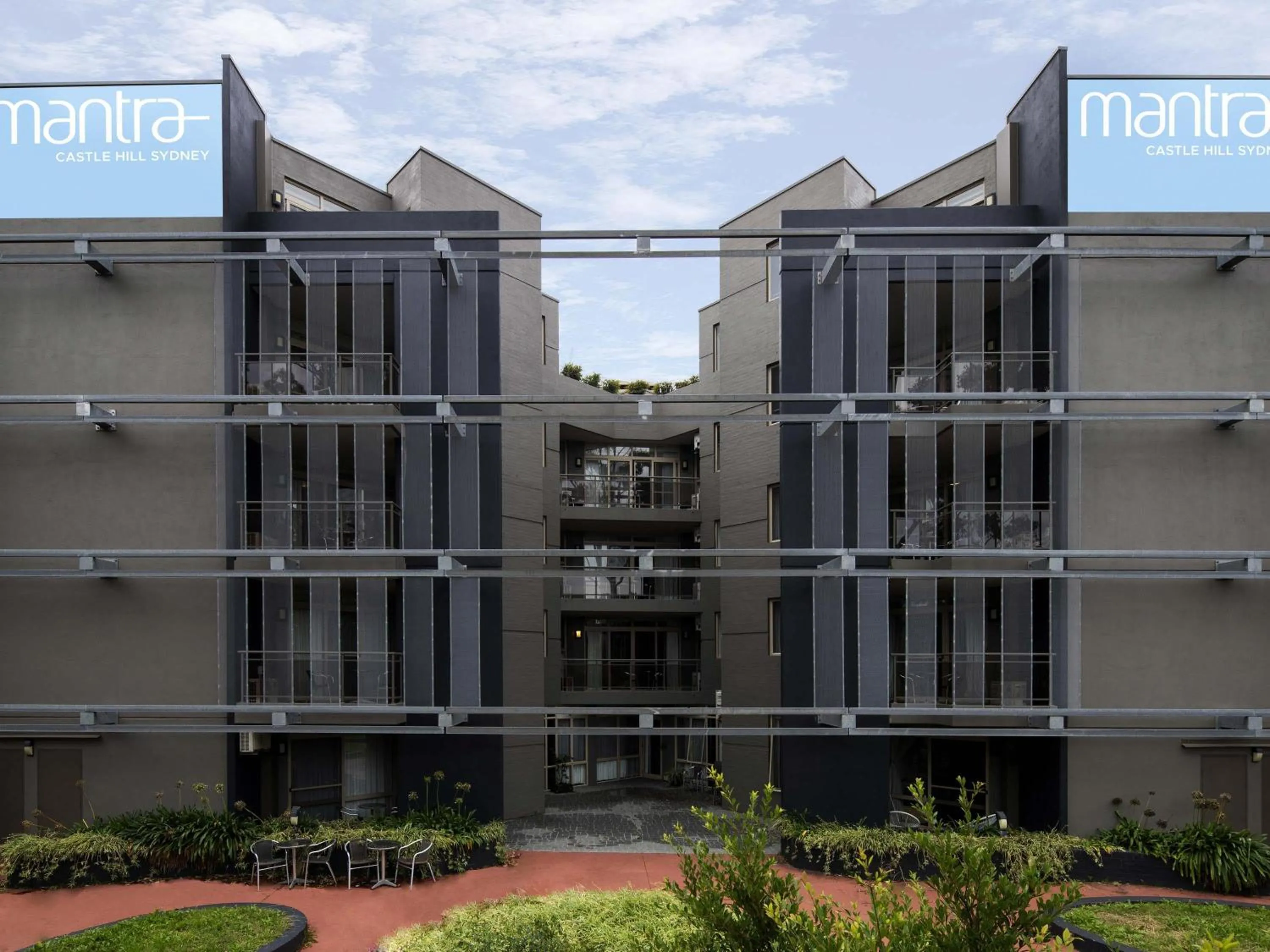 Property building in Mantra Castle Hill Sydney, an Accor Hotel