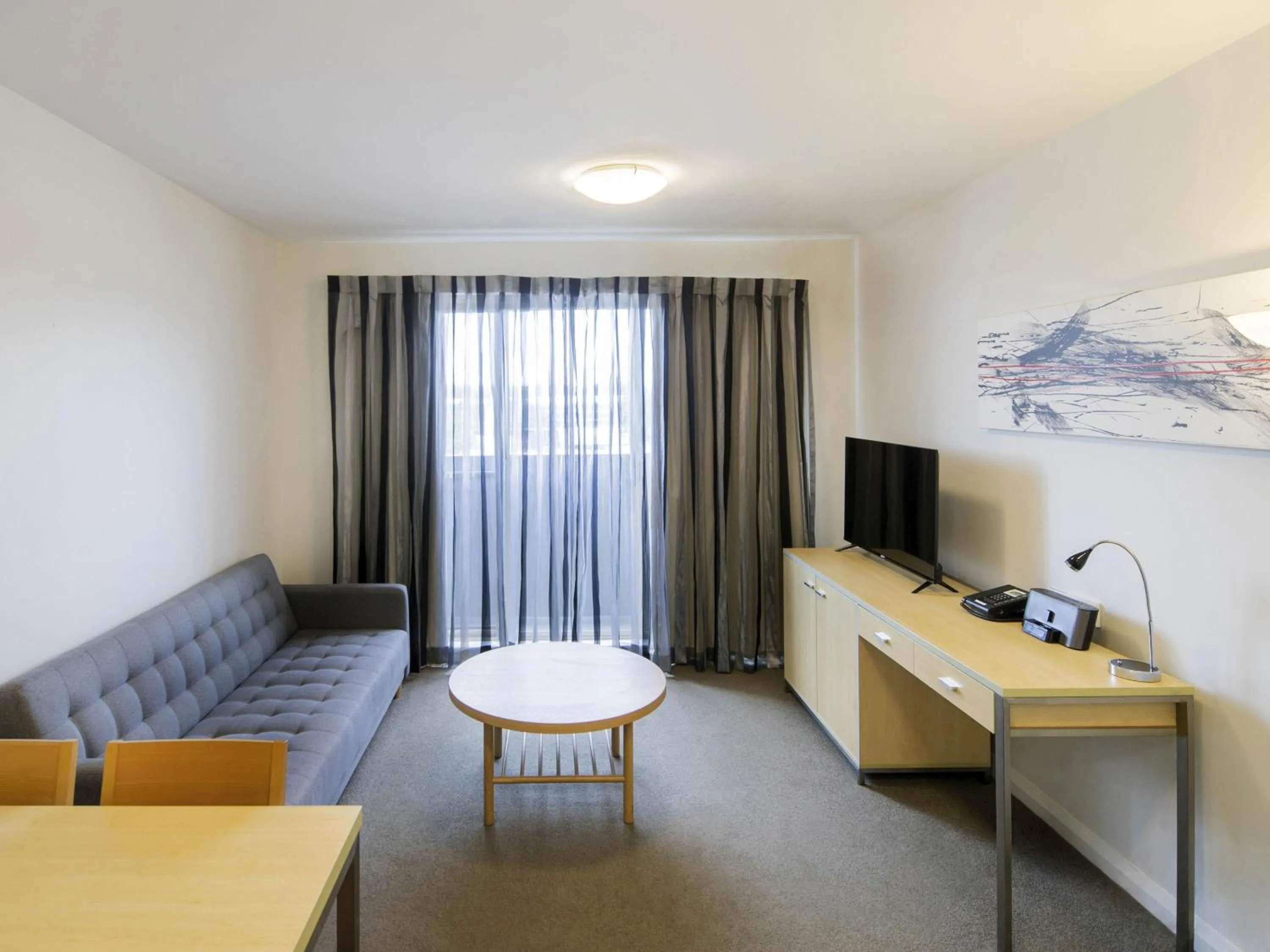 Bedroom in Mantra Castle Hill Sydney, an Accor Hotel