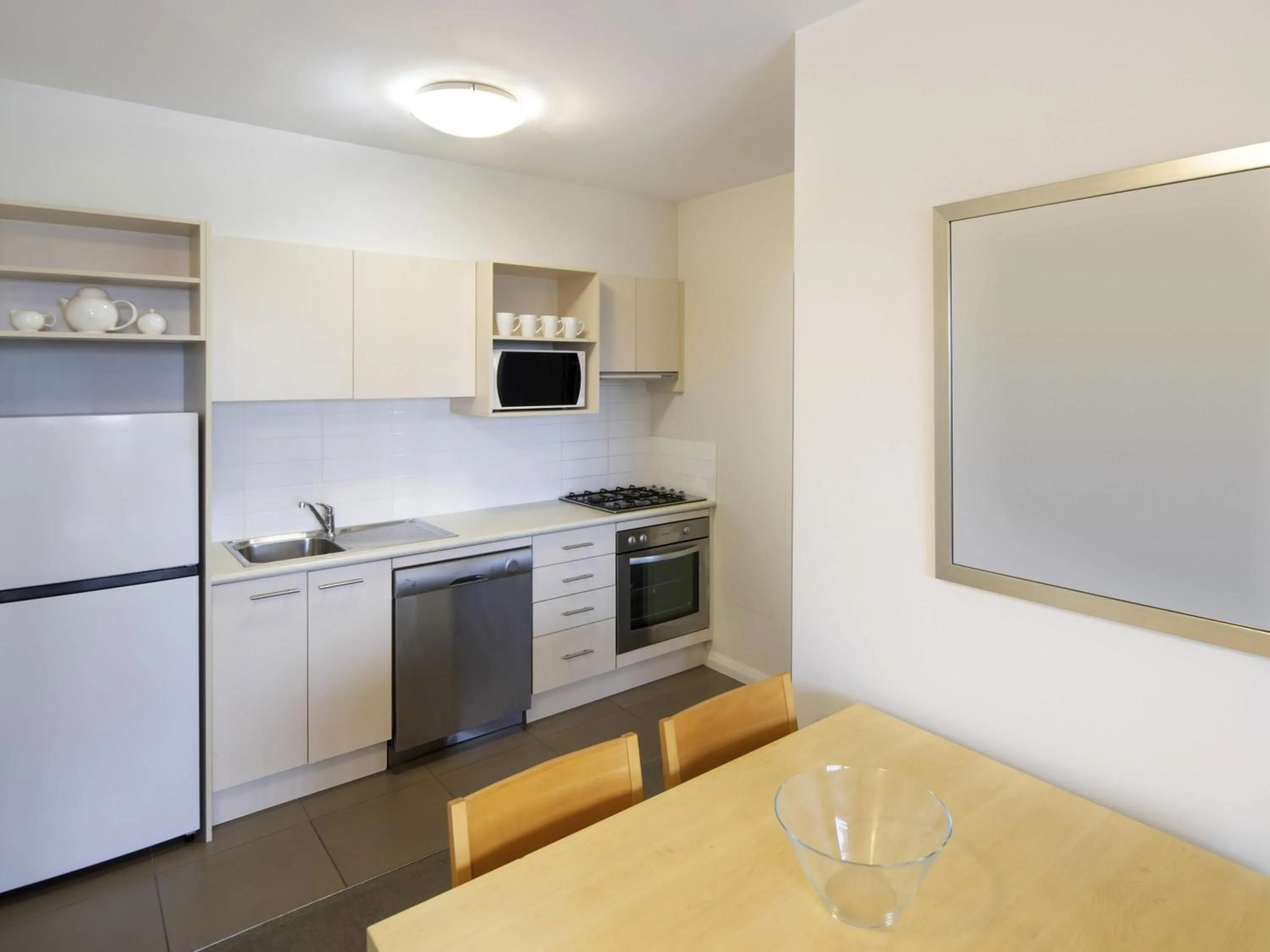 Bedroom in Mantra Castle Hill Sydney, an Accor Hotel