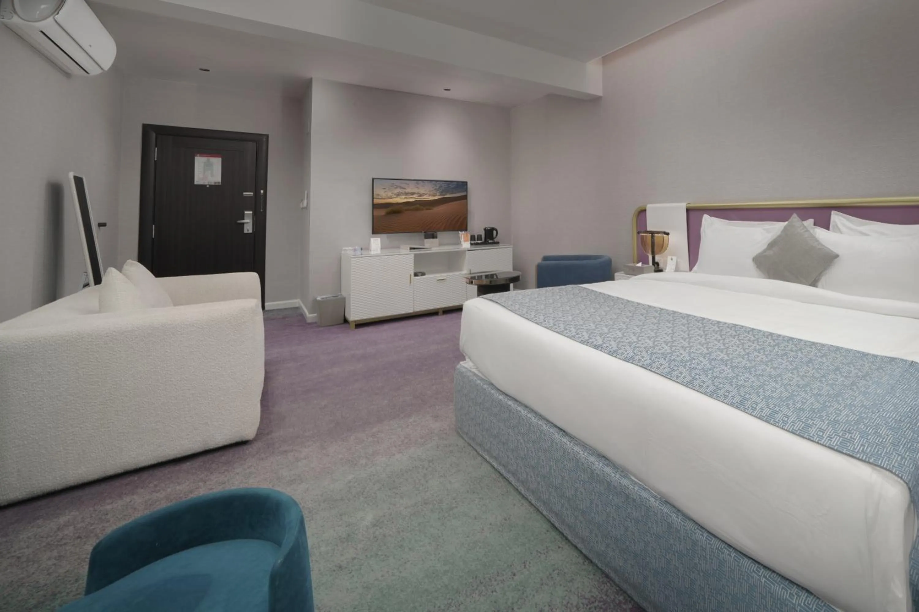 Bed in Marvelous Hotel