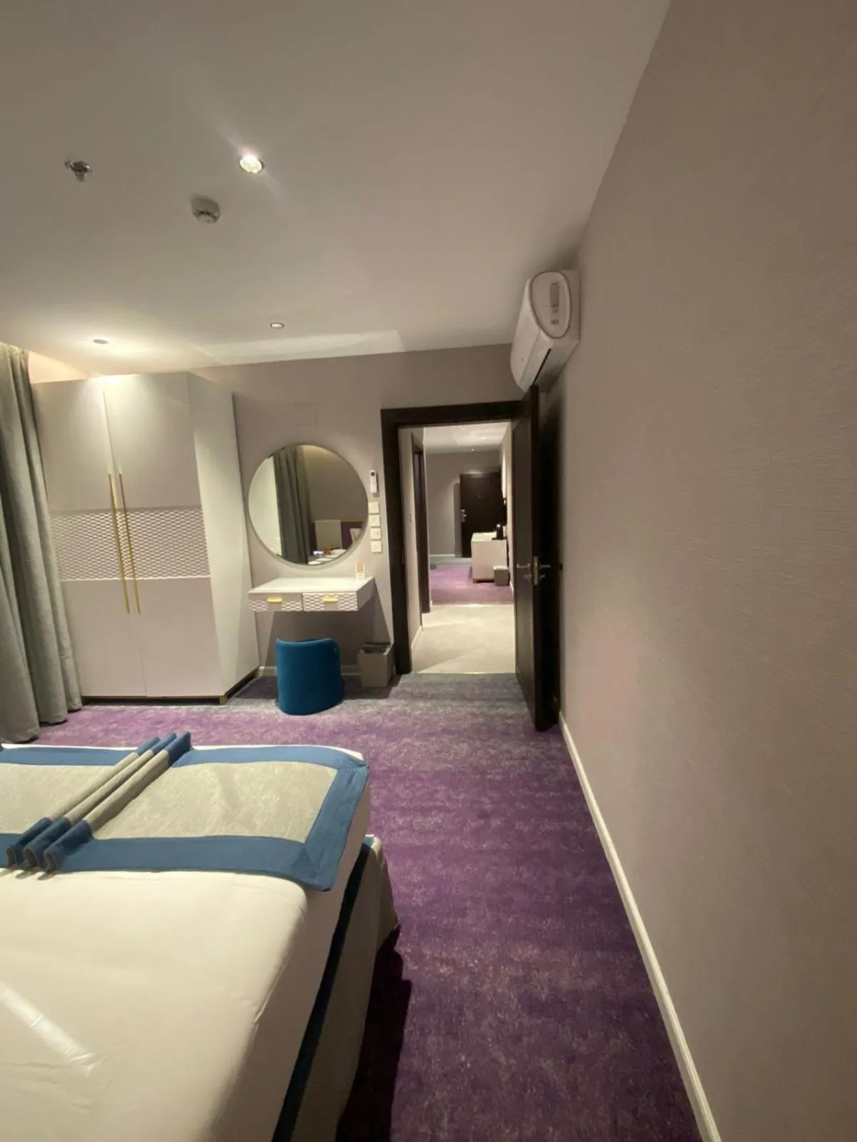 Bedroom, Bed in Marvelous Hotel