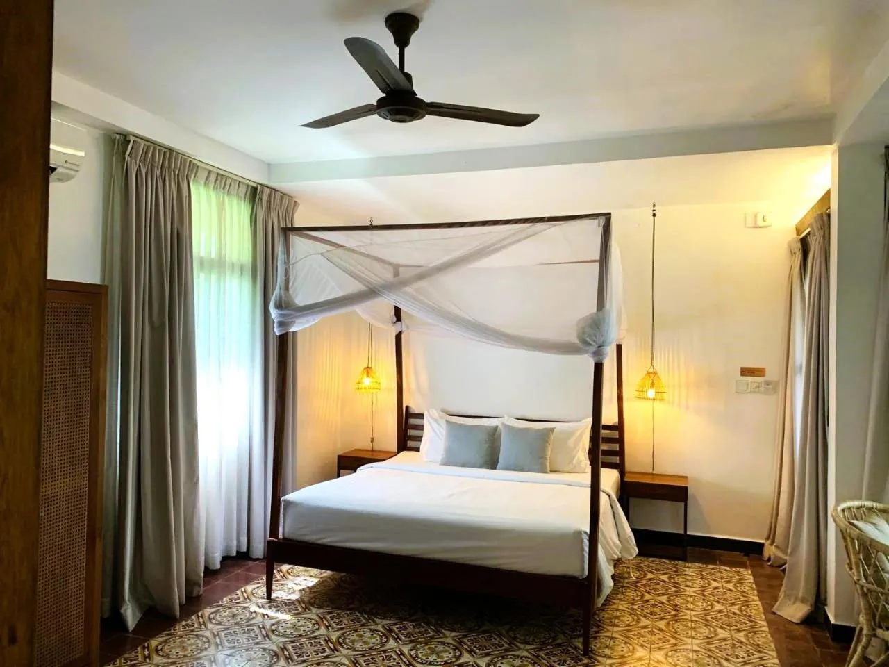 Bedroom, Bed in Jungle Addition